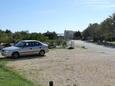 Parking lot Gajac, Pag, Parking lot 9358 - Apartments with pebble beach.