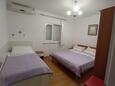 Ložnice Kustići, Ložnice v ubytování typu apartment, s klimatizací a WiFi.