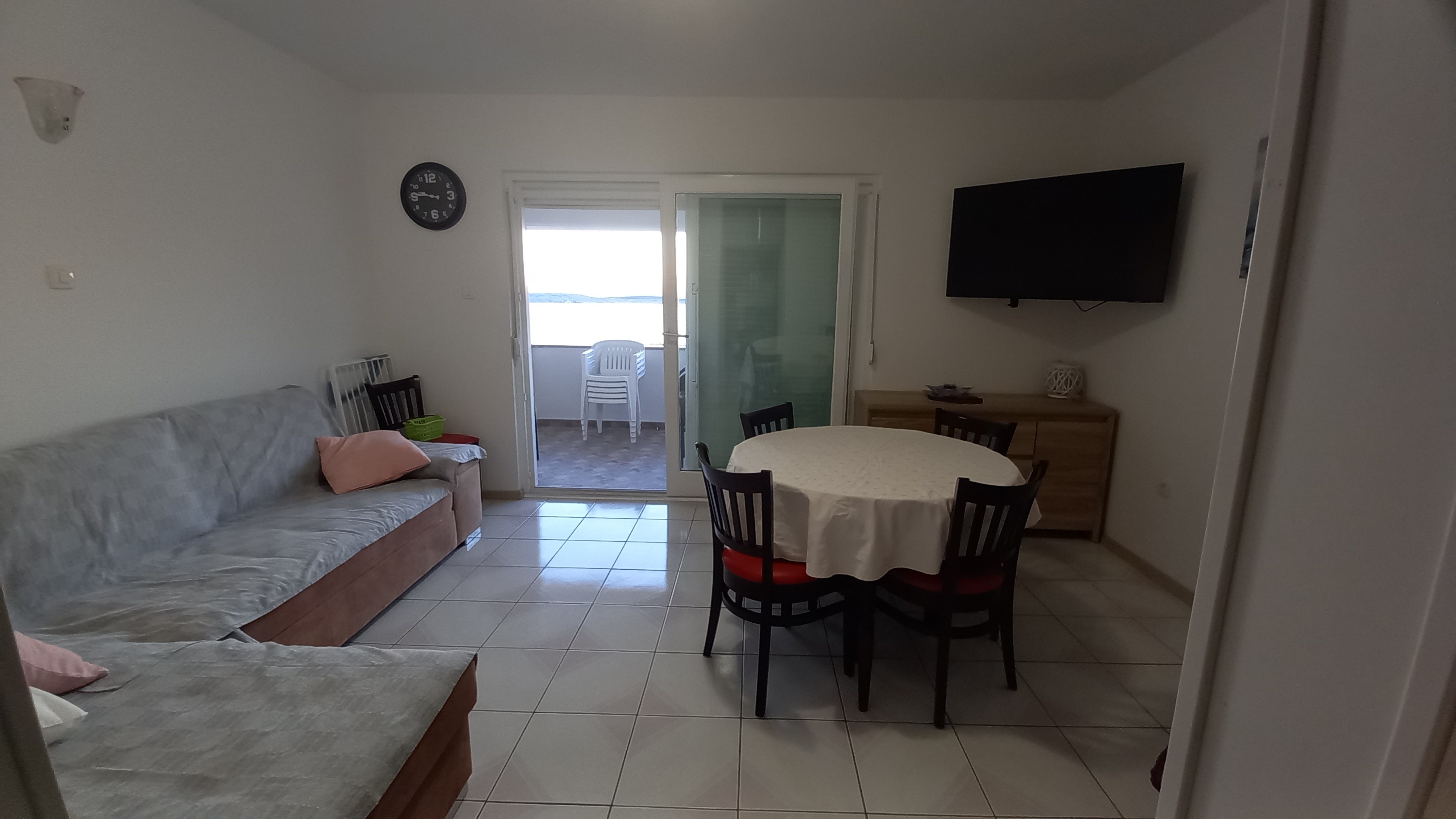 One bedroom apartment near beach Kustići, Pag (A-9360-a) One bedroom apartment near beach Kustići, Pag (A-9360-a)