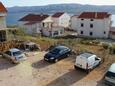 Zubovići, Pag, Parkeerplaats 9363 - Appartementen near sea with sandy beach.