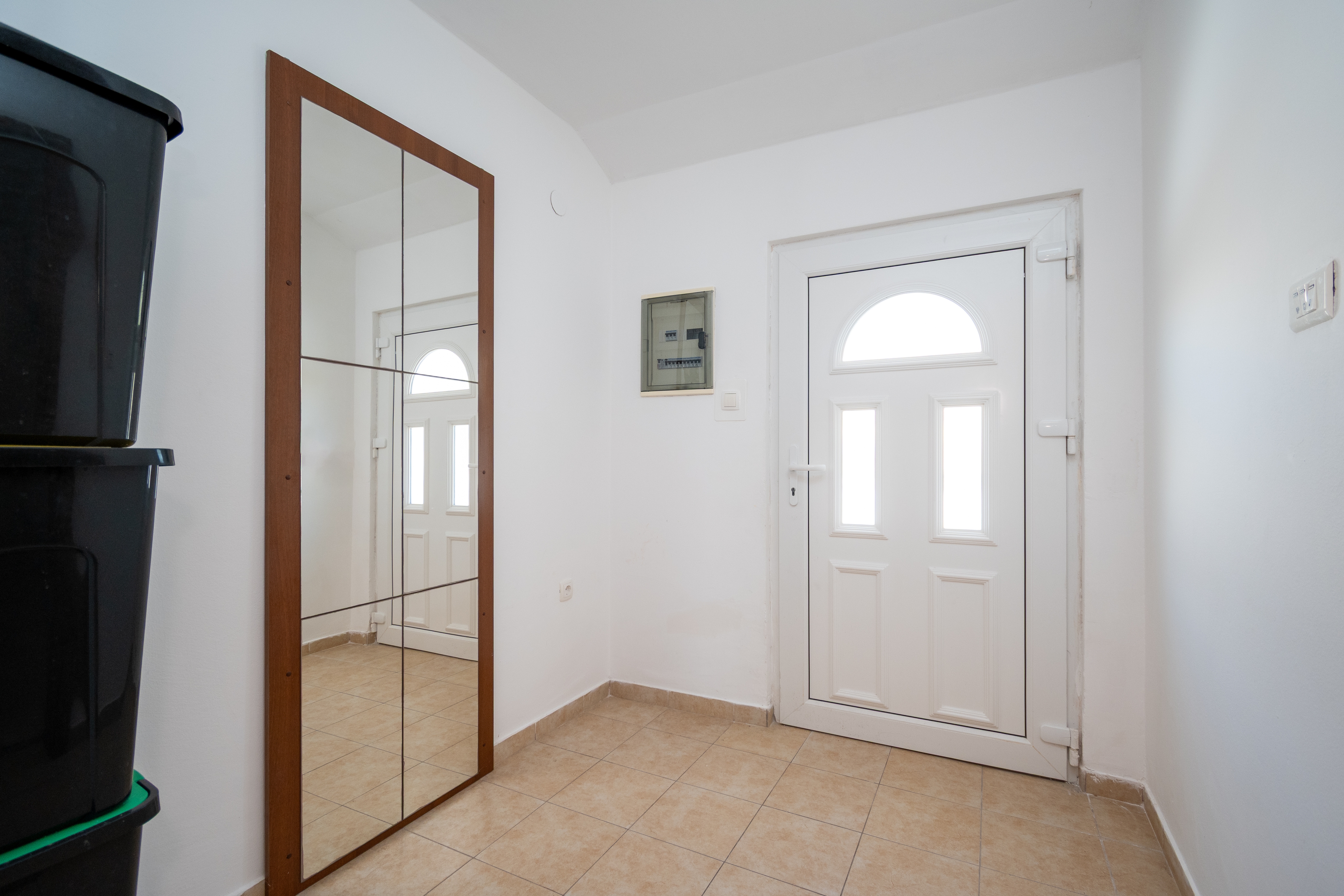 Two bedroom apartment with terrace and sea view Zubovići, Pag  A-a