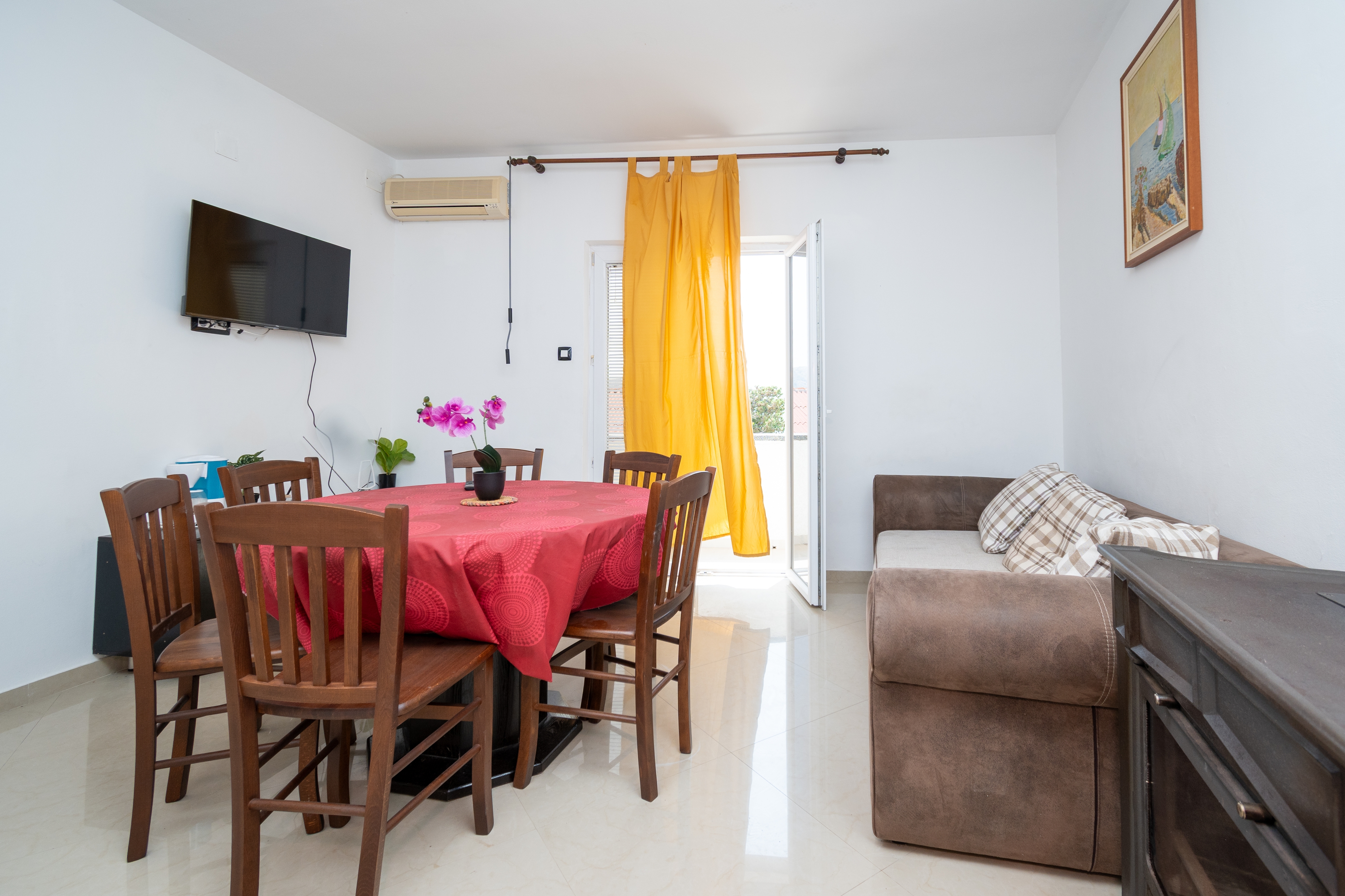 Two bedroom apartment with balcony and sea view Zubovići, Pag (A-9365-c) Two bedroom apartment with balcony and sea view Zubovići, Pag (A-9365-c)