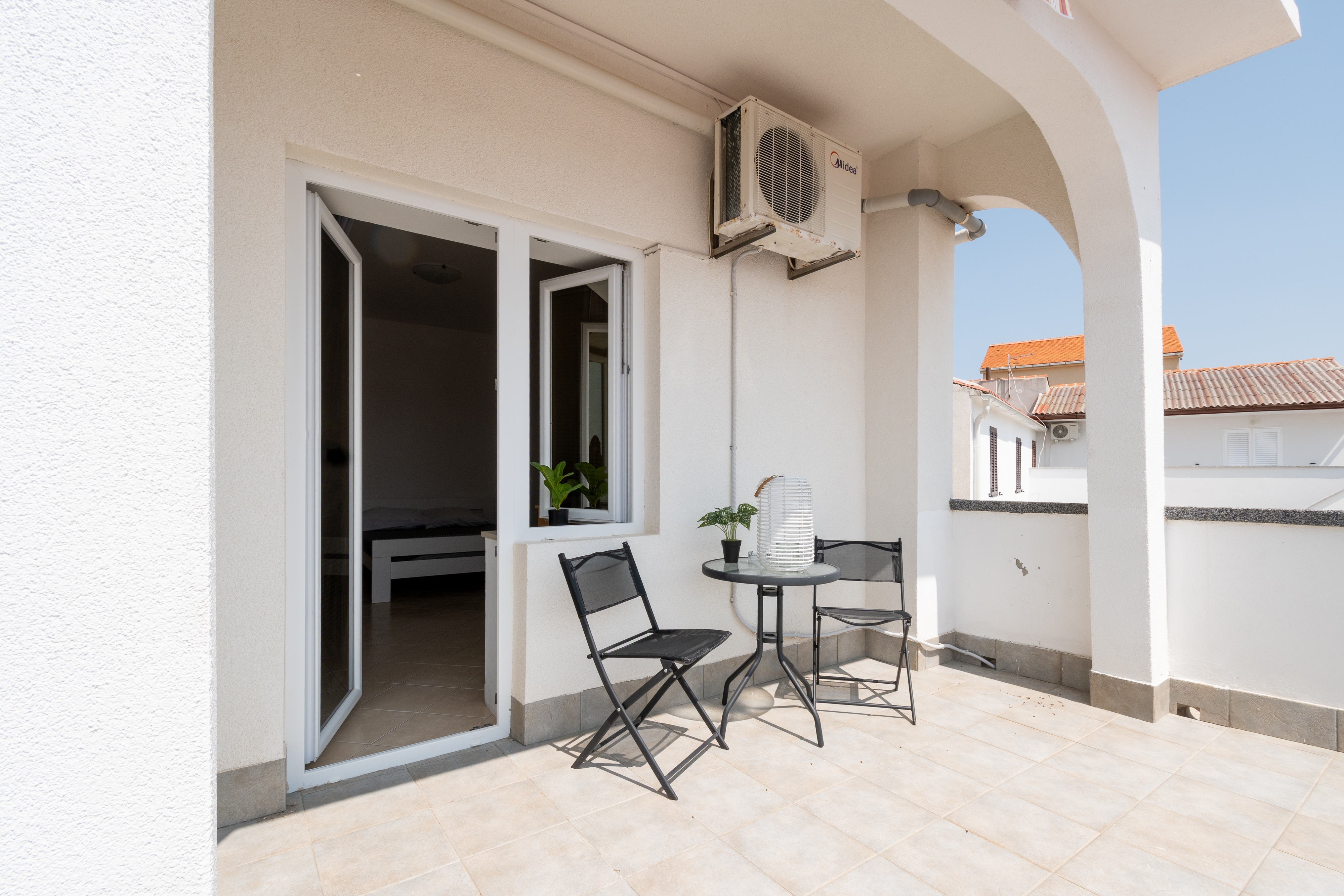 Studio flat with terrace and sea view Zubovići, Pag  AS-a