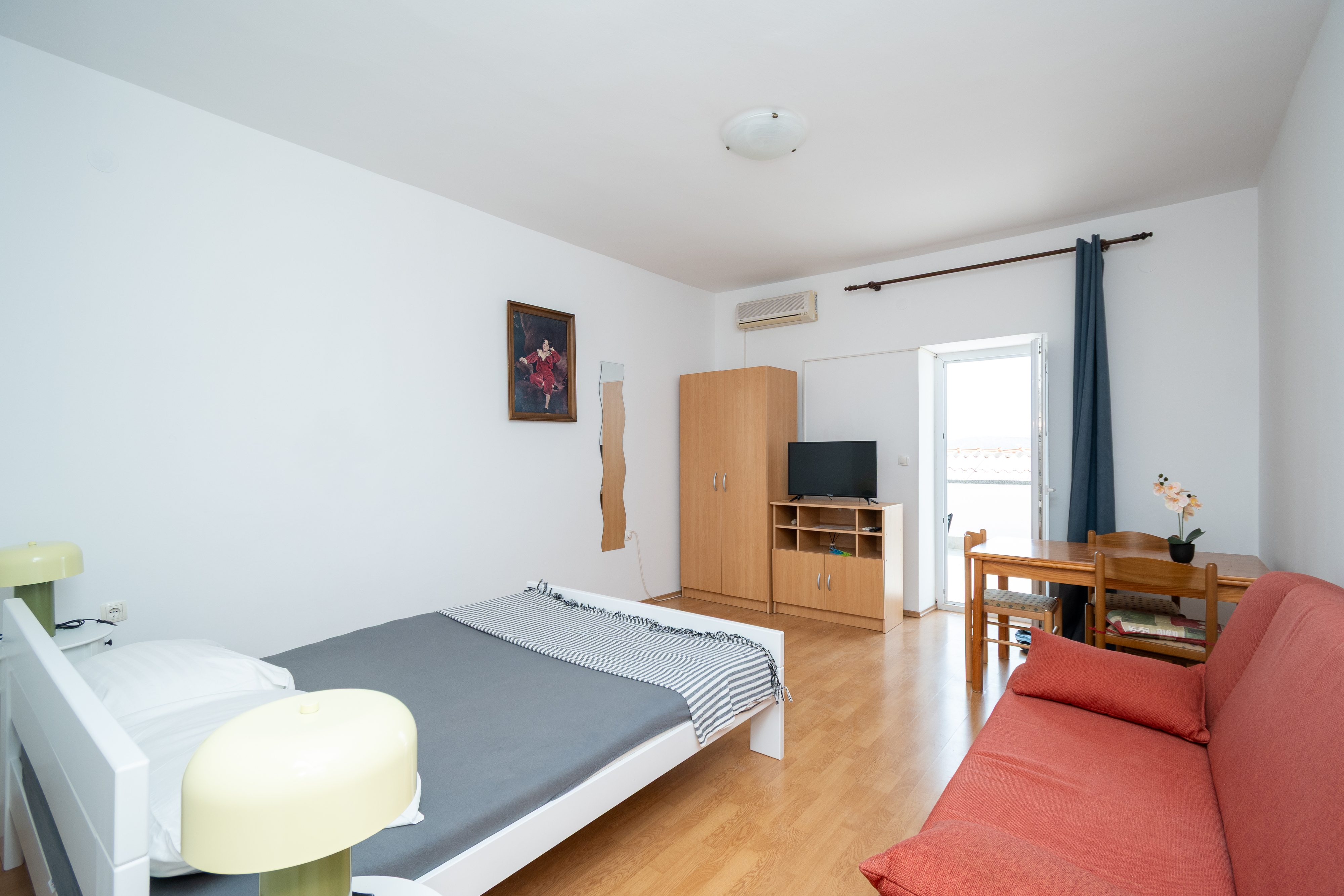 Studio flat with terrace and sea view Zubovići, Pag (AS-9365-b) Studio flat with terrace and sea view Zubovići, Pag (AS-9365-b)