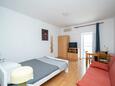 Ložnice Zubovići, Ložnice v ubytování typu studio-apartment, domácí mazlíčci povoleni a WiFi.