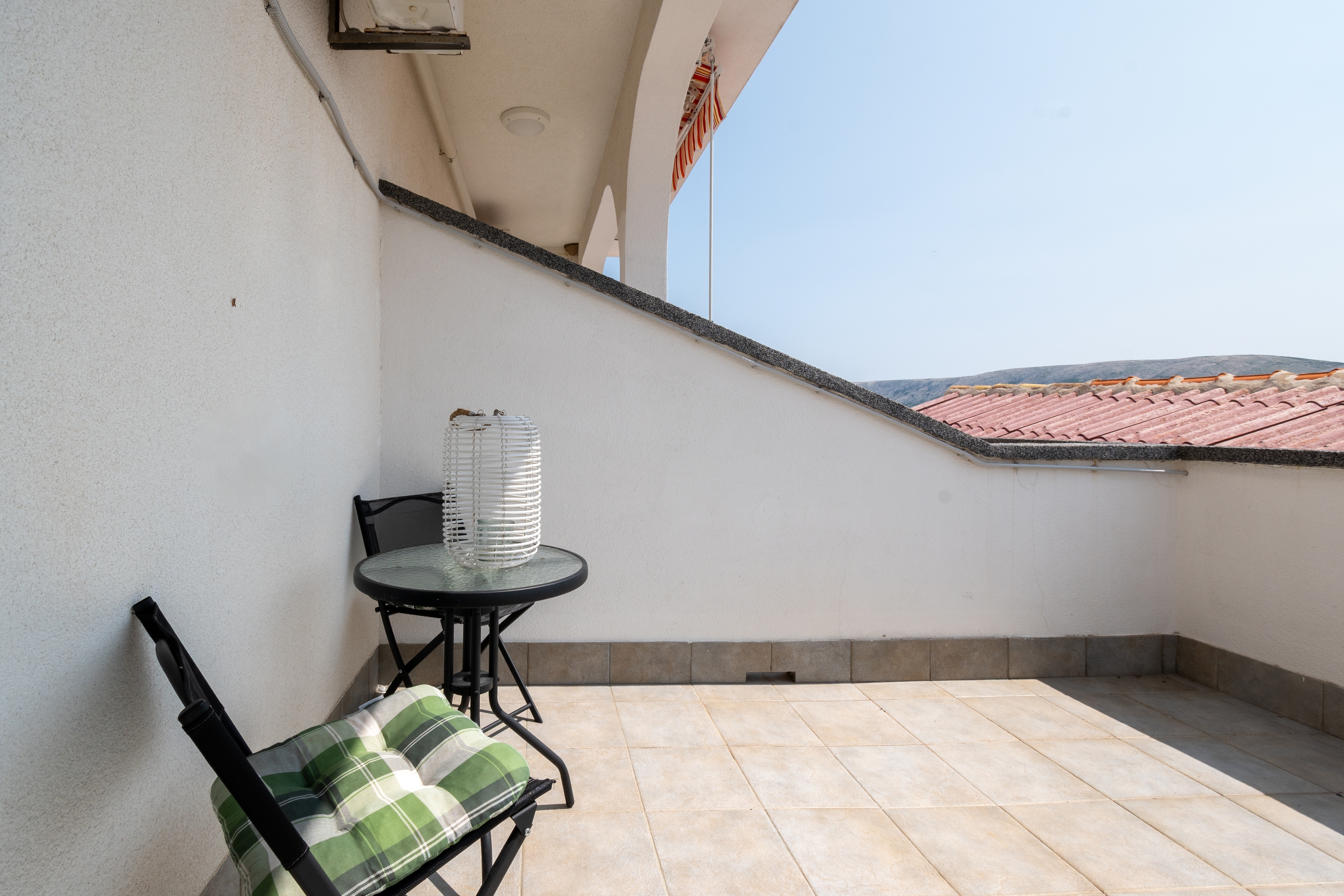 Studio flat with terrace Zubovići, Pag  AS-b
