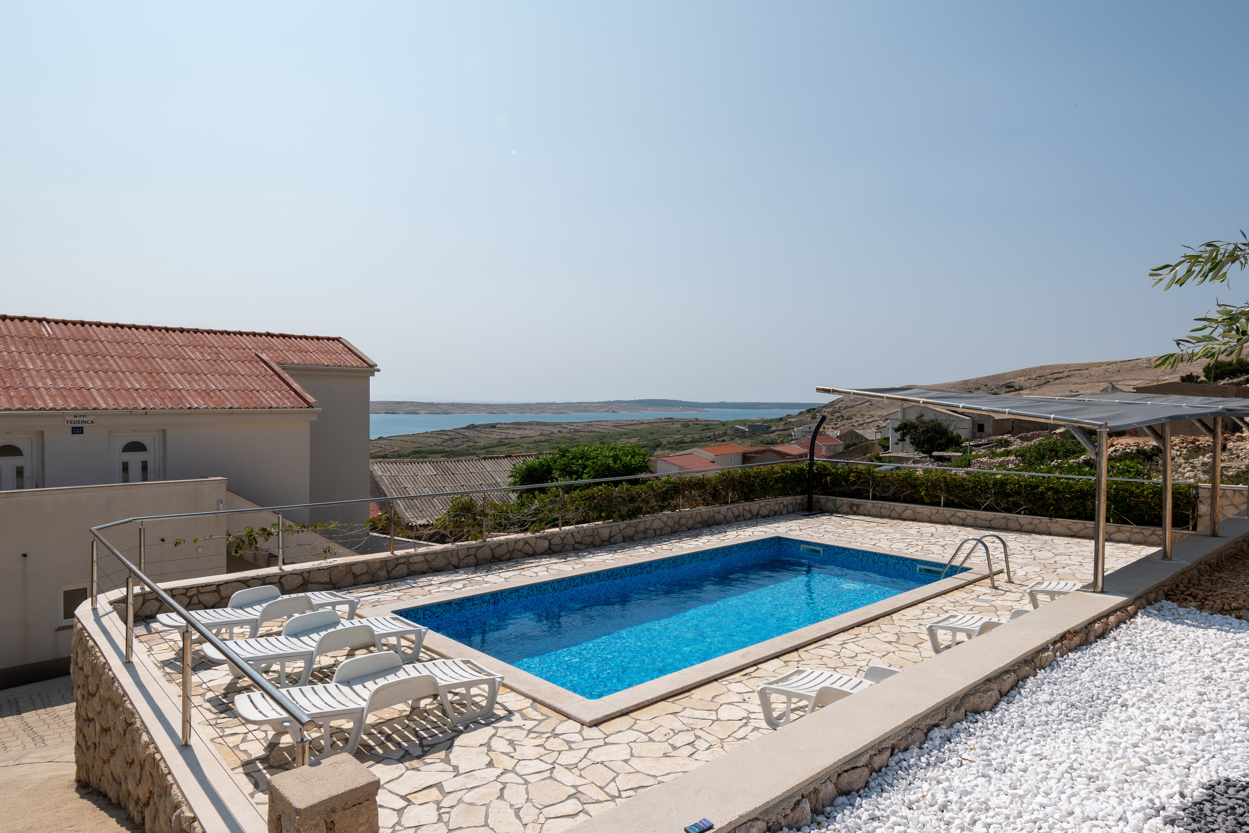 Studio flat with terrace and sea view Zubovići, Pag (AS-9365-a) Studio flat with terrace and sea view Zubovići, Pag (AS-9365-a)