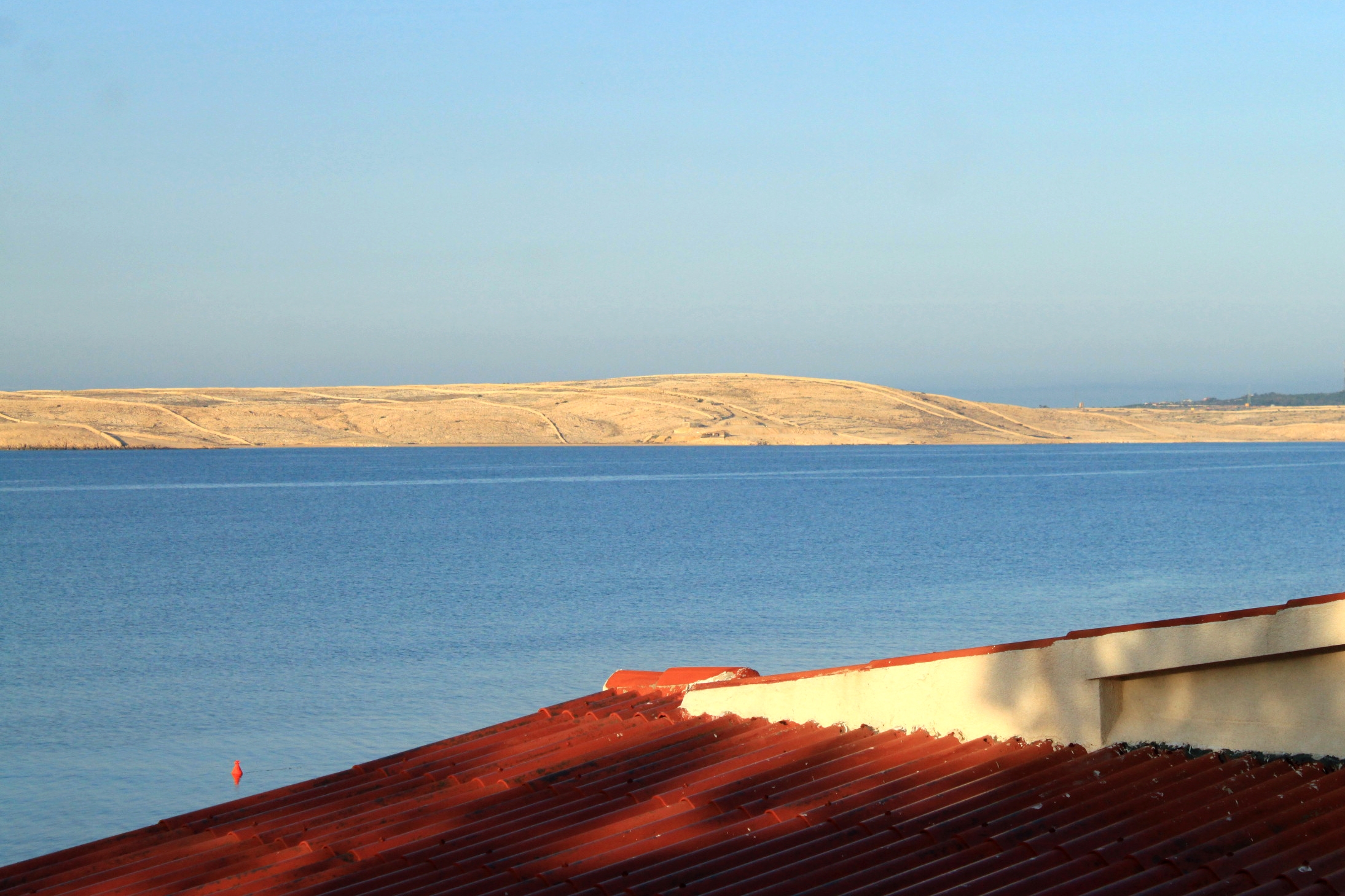 Two bedroom apartment near beach Kustići, Pag  A-b