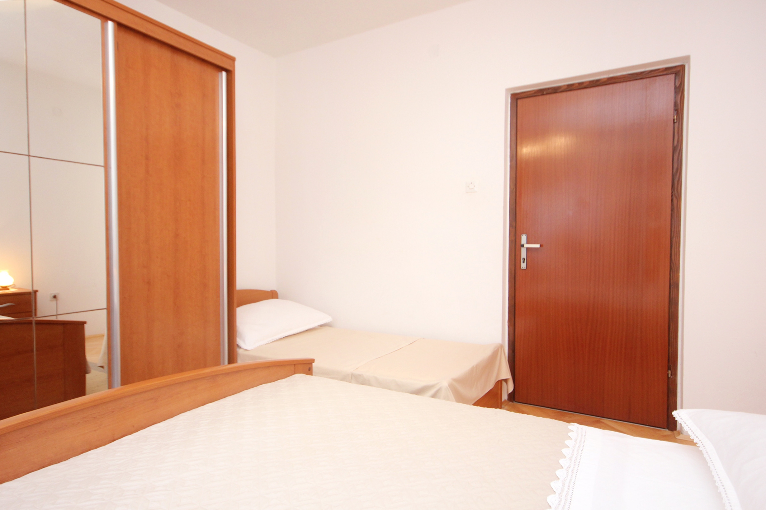 Two bedroom apartment with terrace and sea view Pag  A-a