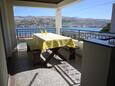 Pag, Terrasse dans l’hébergement en type apartment, avec la vue sur la mer, animaux acceptés et WiFi.