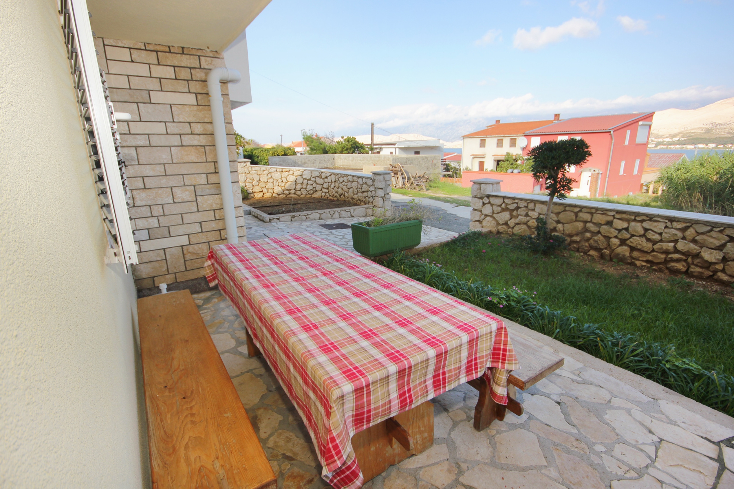 Two bedroom apartment with terrace and sea view Pag  A-c