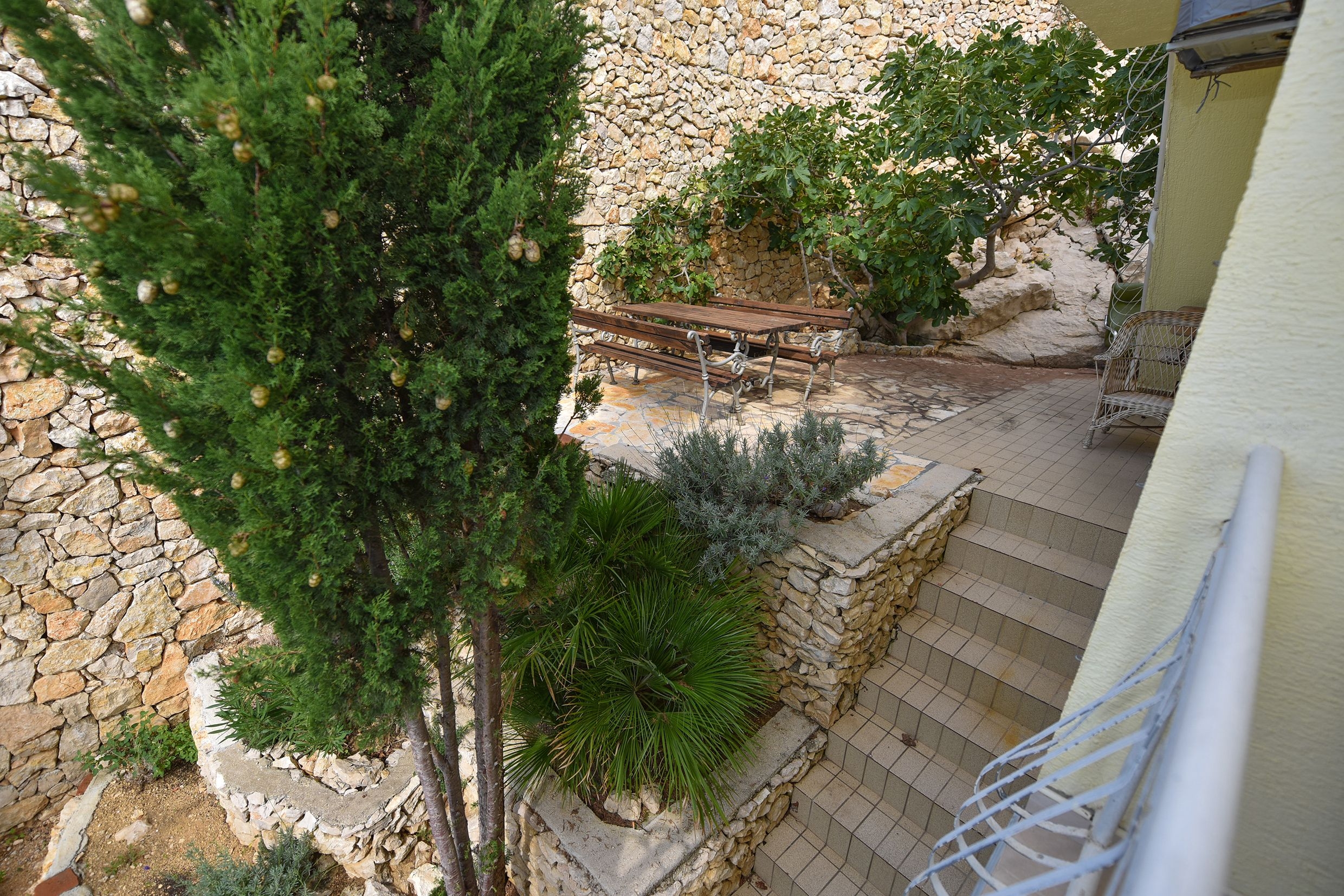 Two bedroom apartment with terrace and sea view Vidalići, Pag  A-a