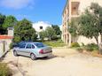 Parking lot Novalja, Pag, Parking lot 9401 - Apartments by the sea.