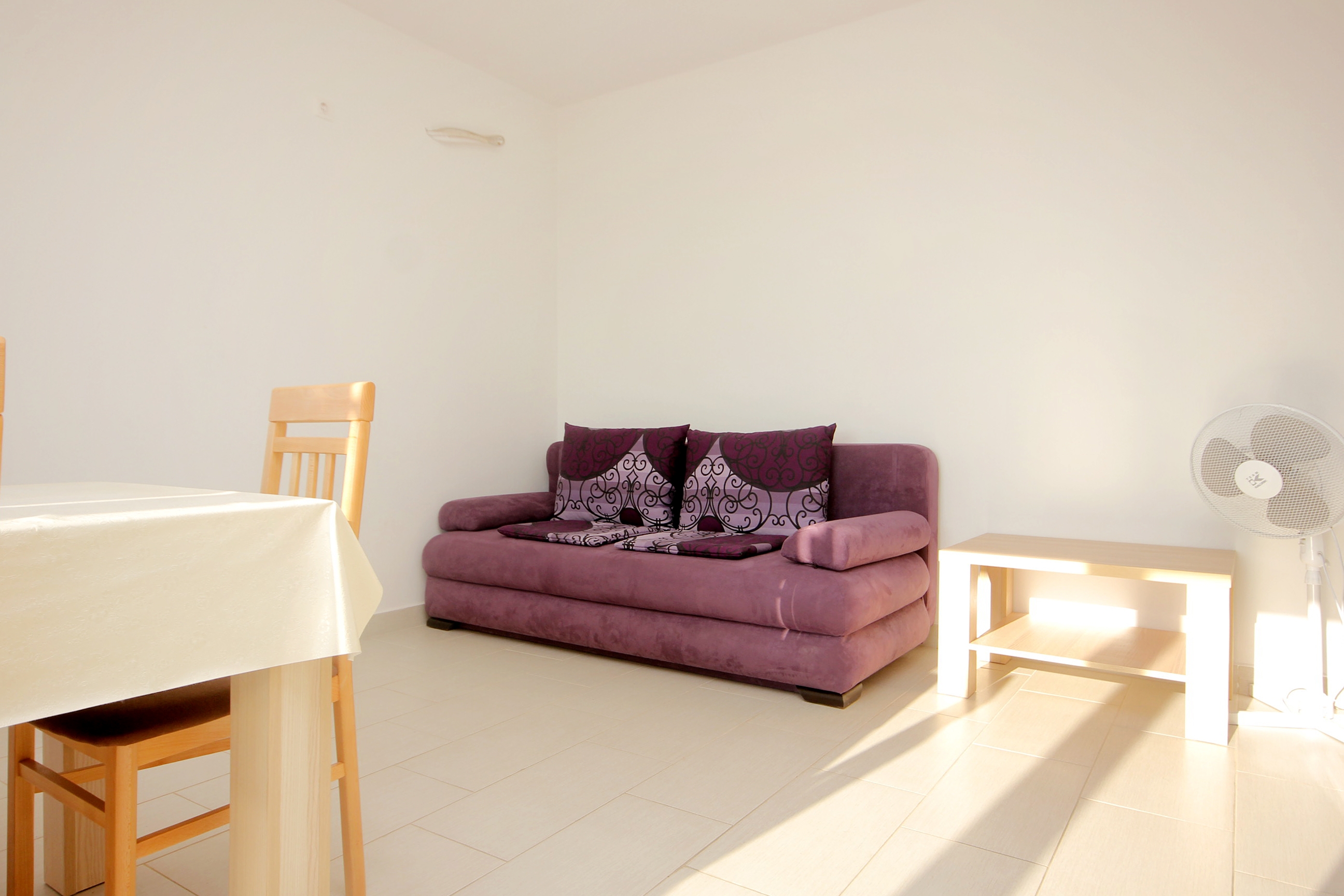 Two bedroom apartment with terrace Novalja, Pag (A-9403-b) Two bedroom apartment with terrace Novalja, Pag (A-9403-b)