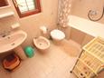 Ванная комната Seget Vranjica, Ванная комната в размещении типа apartment, Домашние животные допускаются и WiFi.