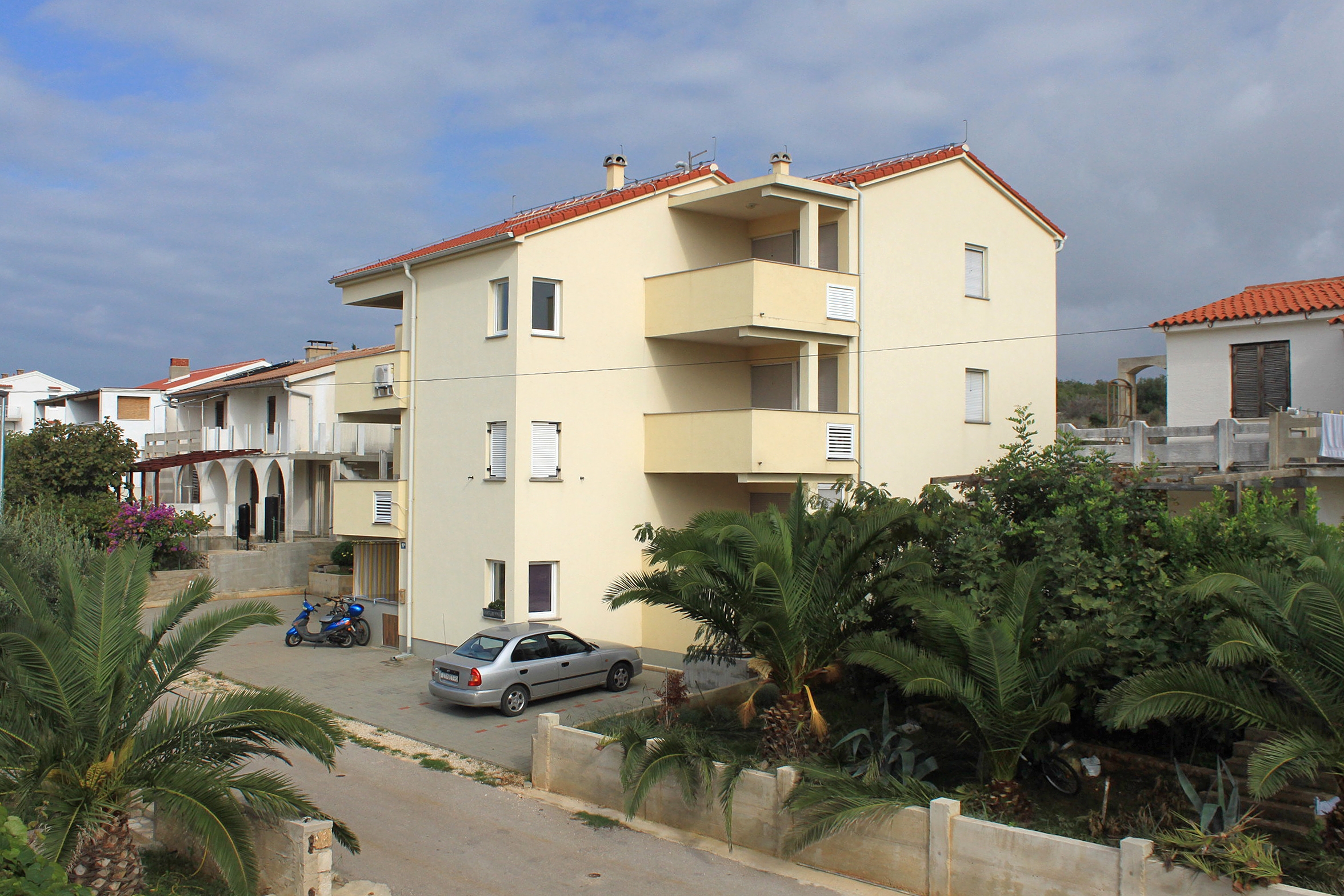 One bedroom apartment with terrace and sea view Novalja, Pag (A-9417-a)