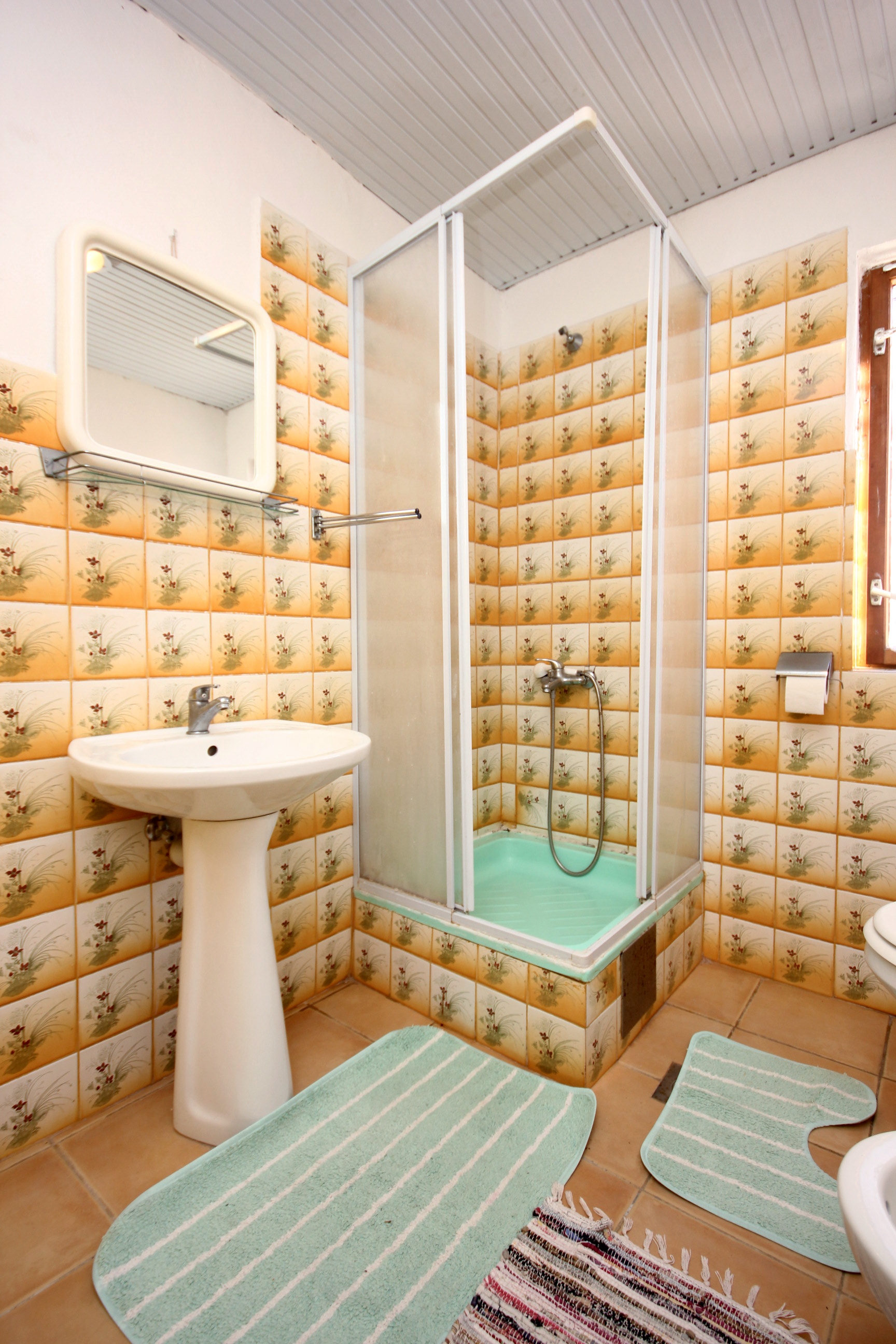 Three bedroom apartment with balcony and sea view Mastrinka, Čiovo  A-a