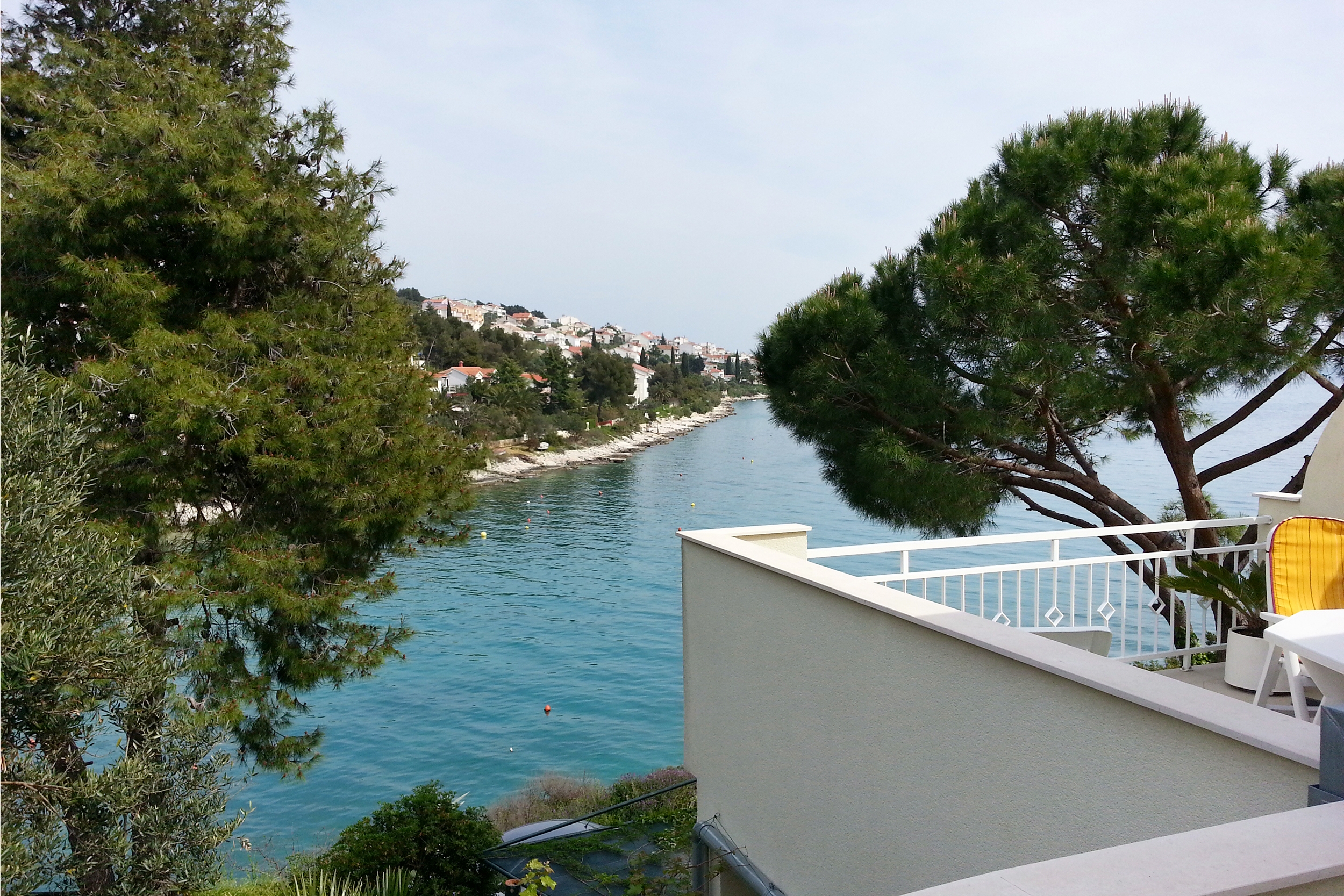 Two bedroom apartment near beach Mavarštica, Čiovo  A-a