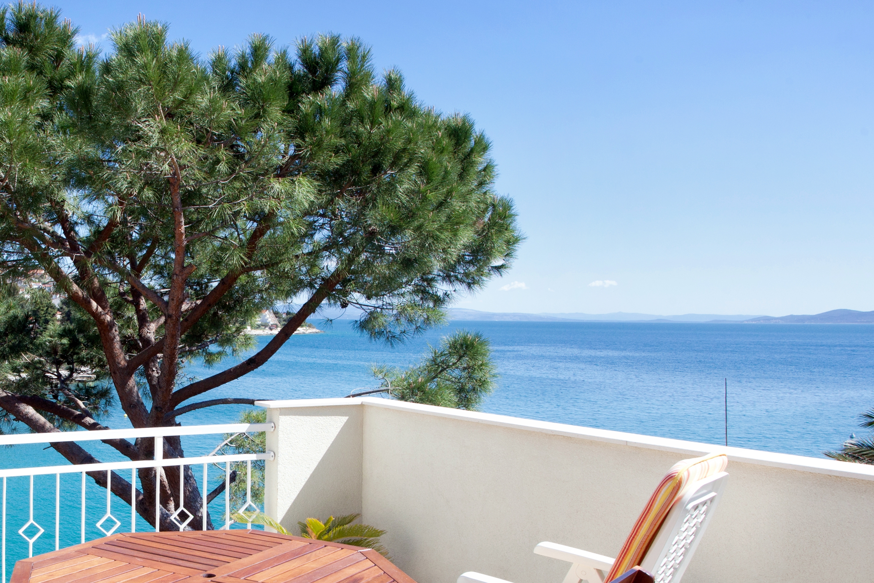 Two bedroom apartment near beach Mavarštica, Čiovo  A-b
