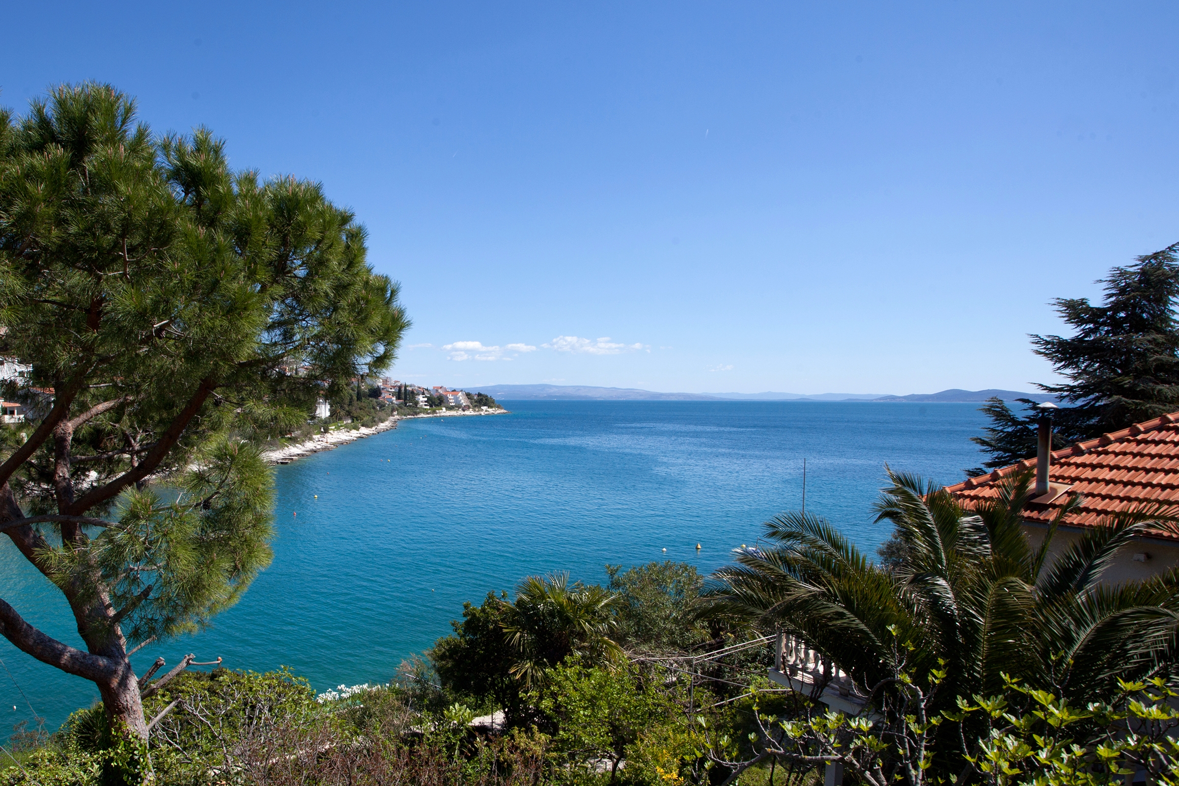 Two bedroom apartment near beach Mavarštica, Čiovo  A-b