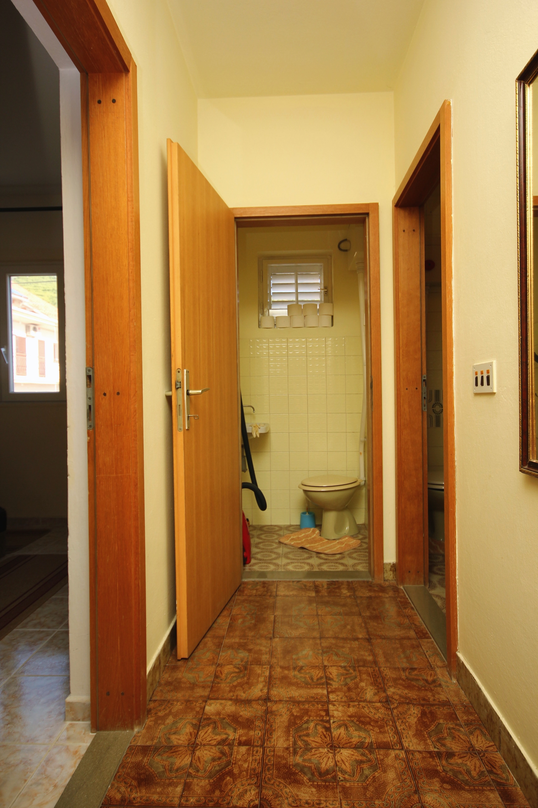 Two bedroom apartment with balcony and sea view Sumpetar, Omiš  A-a