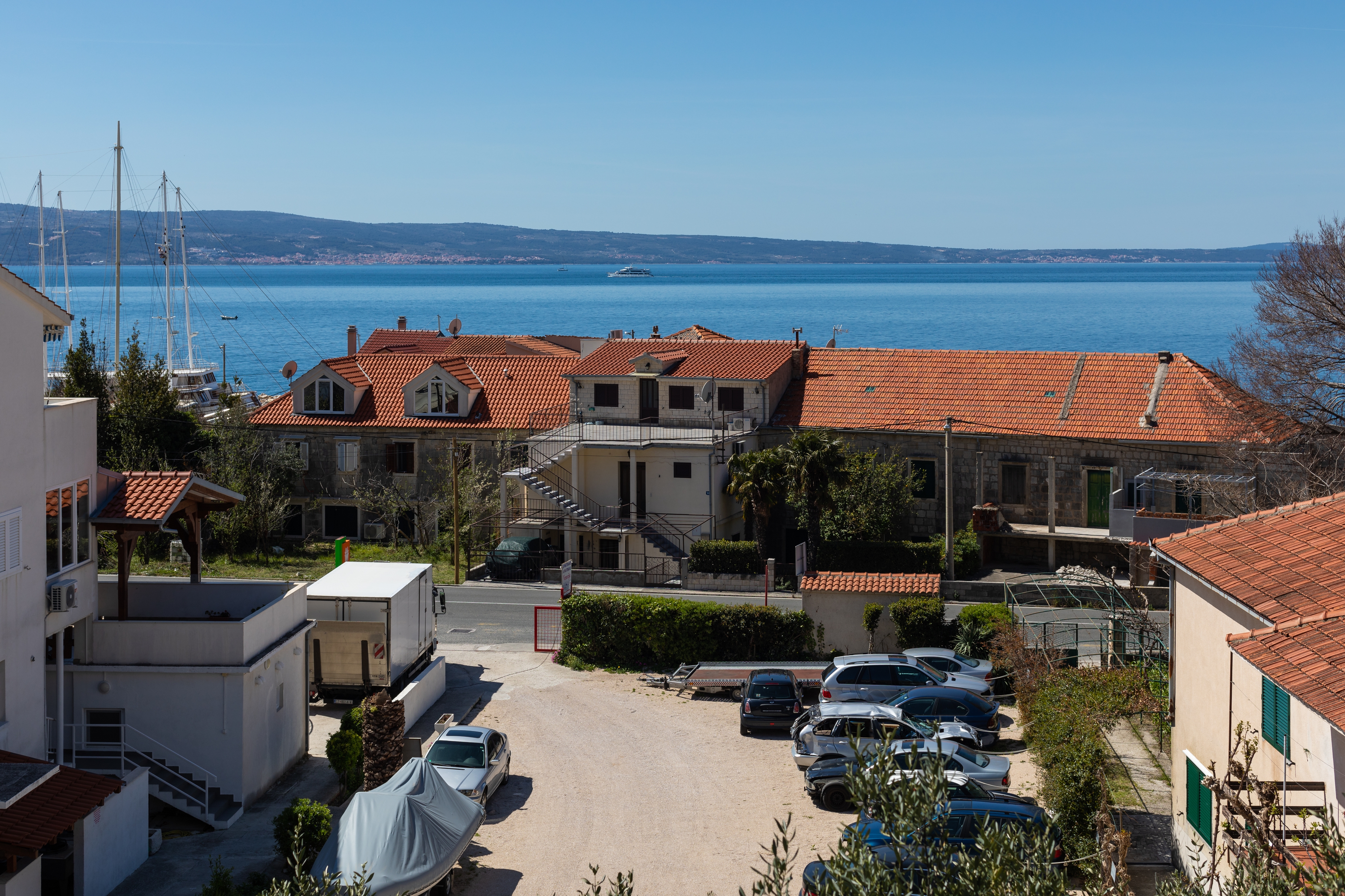 Studio flat with balcony and sea view Sumpetar, Omiš  AS-b