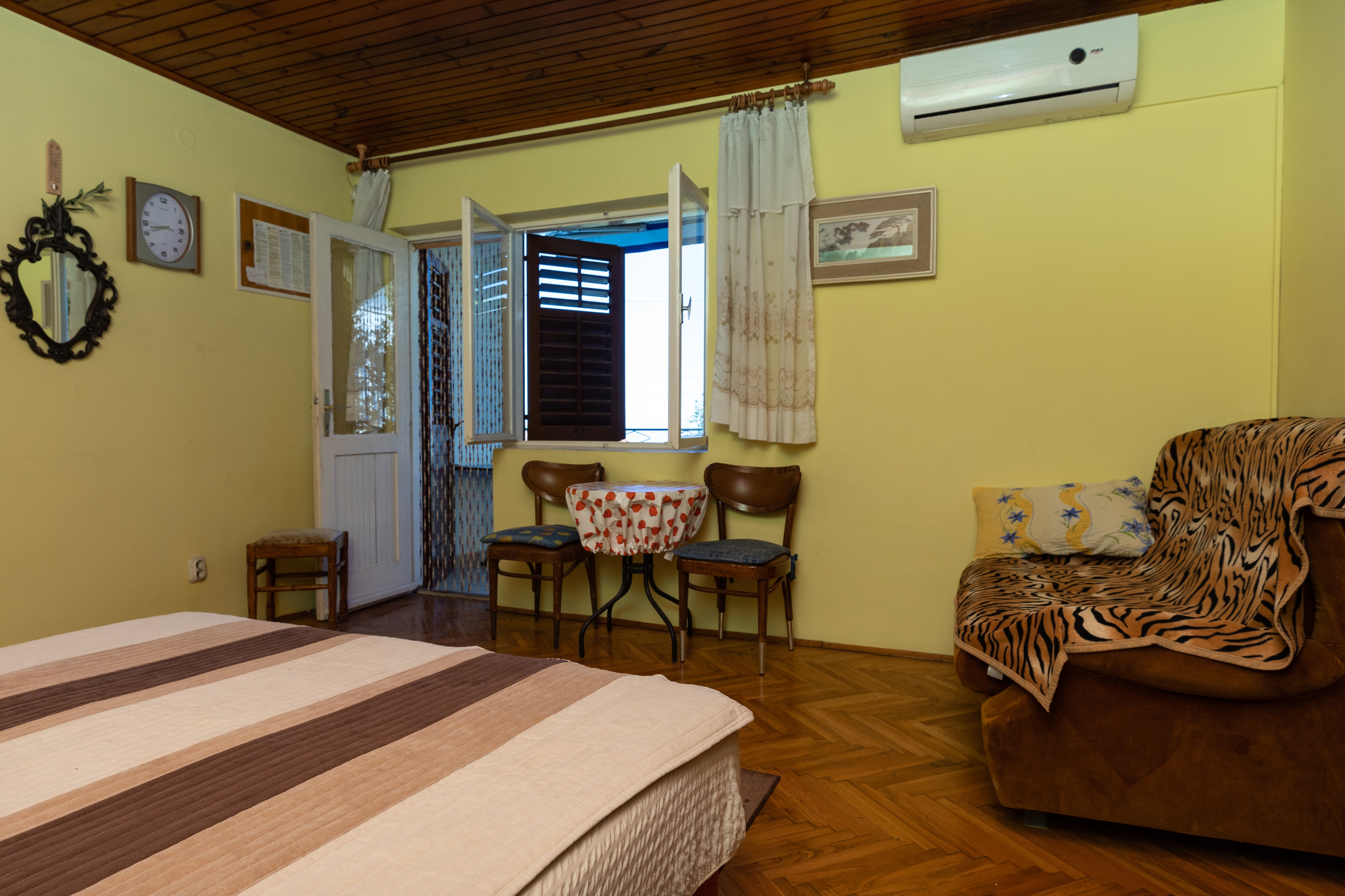 Studio flat with balcony and sea view Sumpetar, Omiš  AS-b