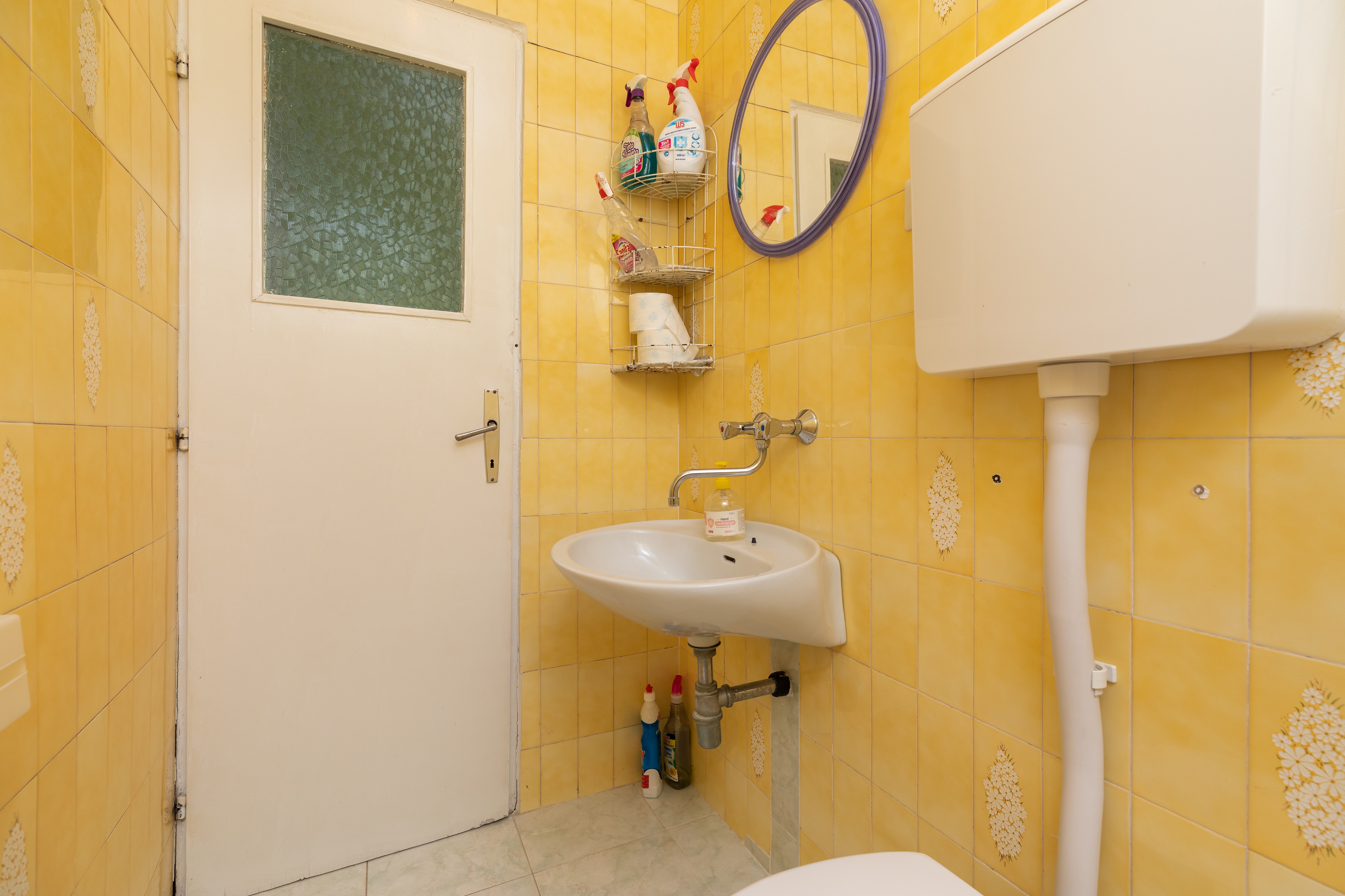 Four bedroom apartment with terrace and sea view Sumpetar, Omiš  A-a
