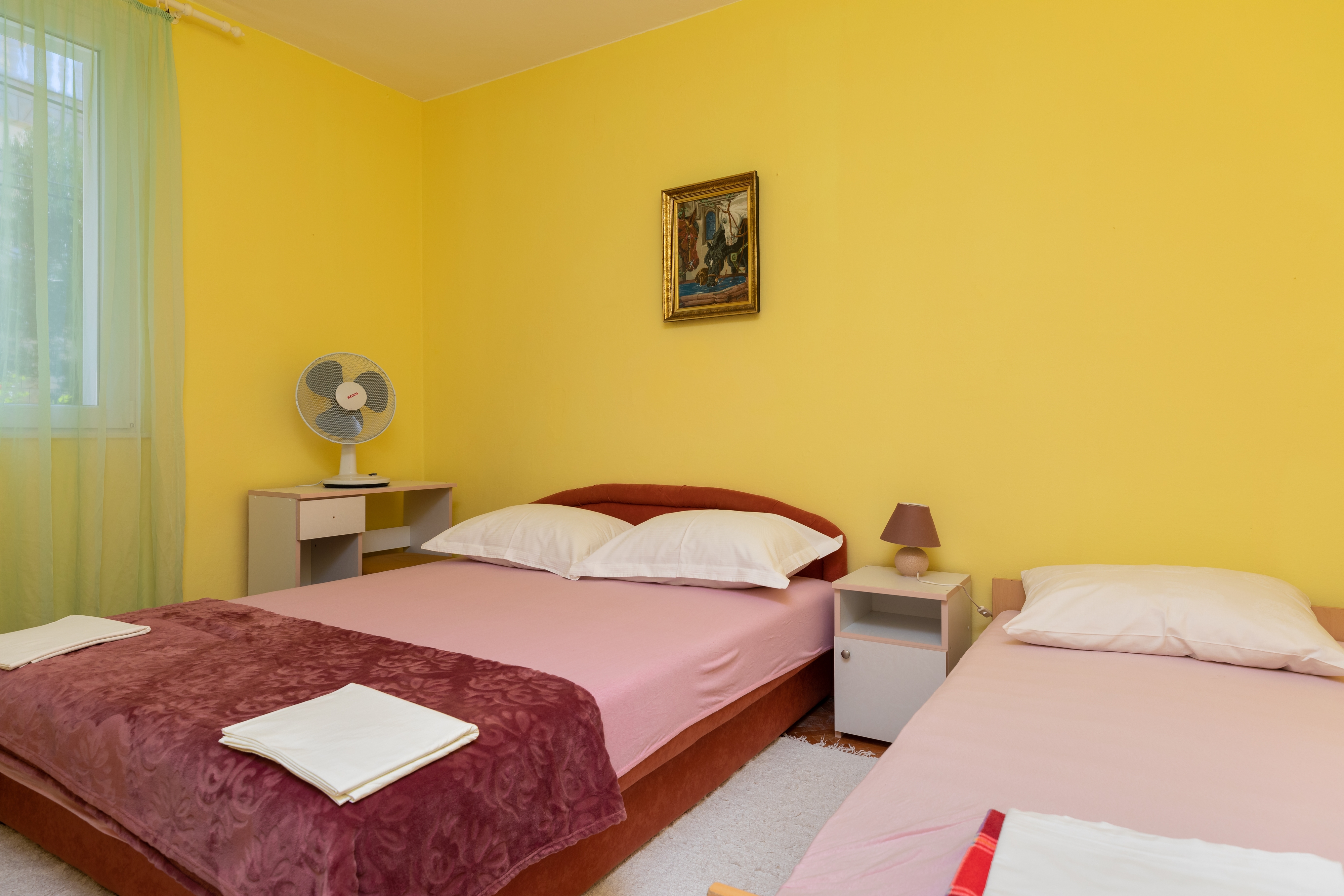 Four bedroom apartment with terrace and sea view Sumpetar, Omiš  A-a