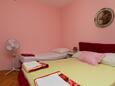 Sumpetar, Bedroom 3 in the apartment, WiFi.