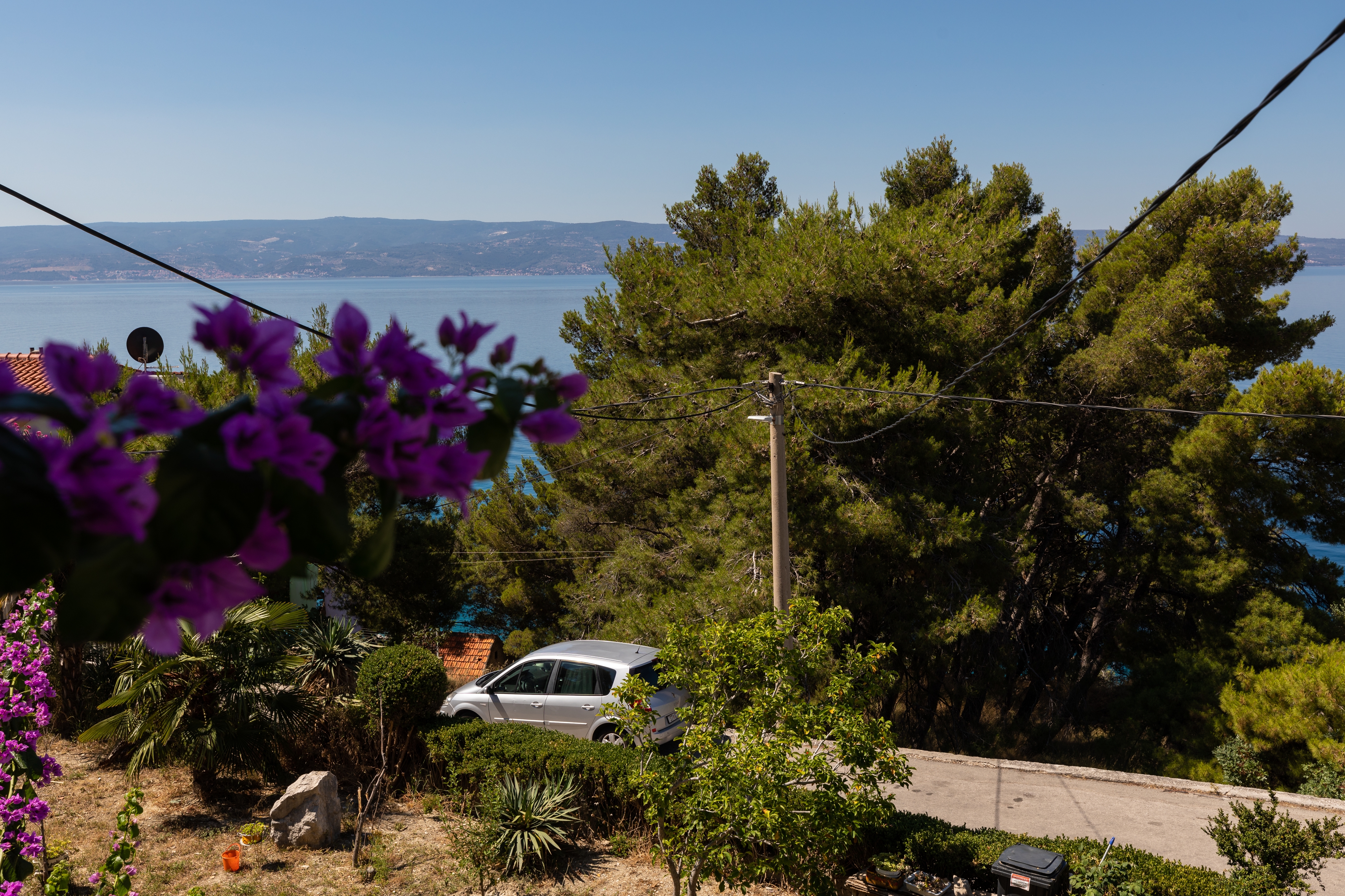 Four bedroom apartment with terrace and sea view Sumpetar, Omiš  A-a