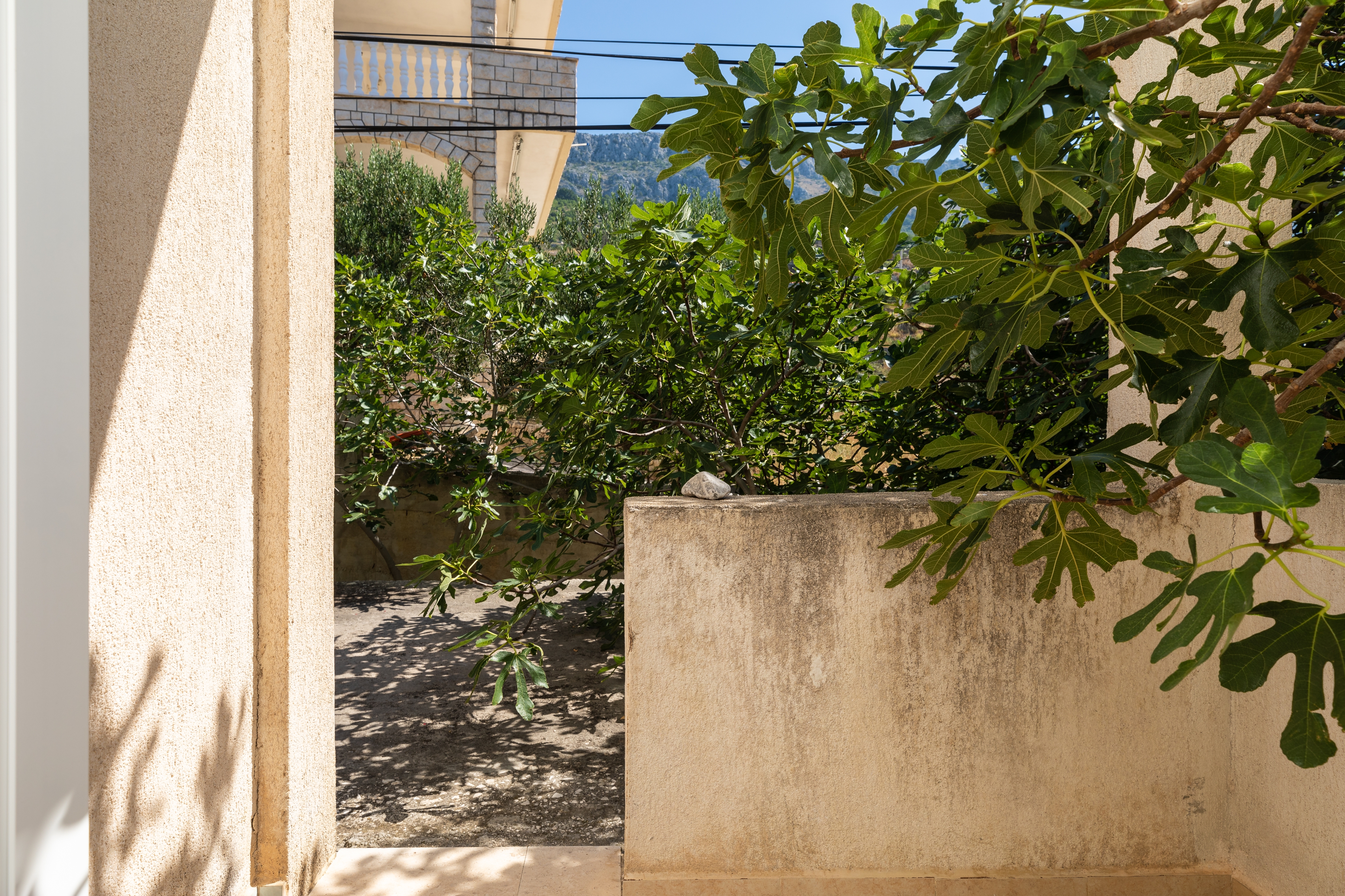 Four bedroom apartment with terrace and sea view Sumpetar, Omiš  A-a