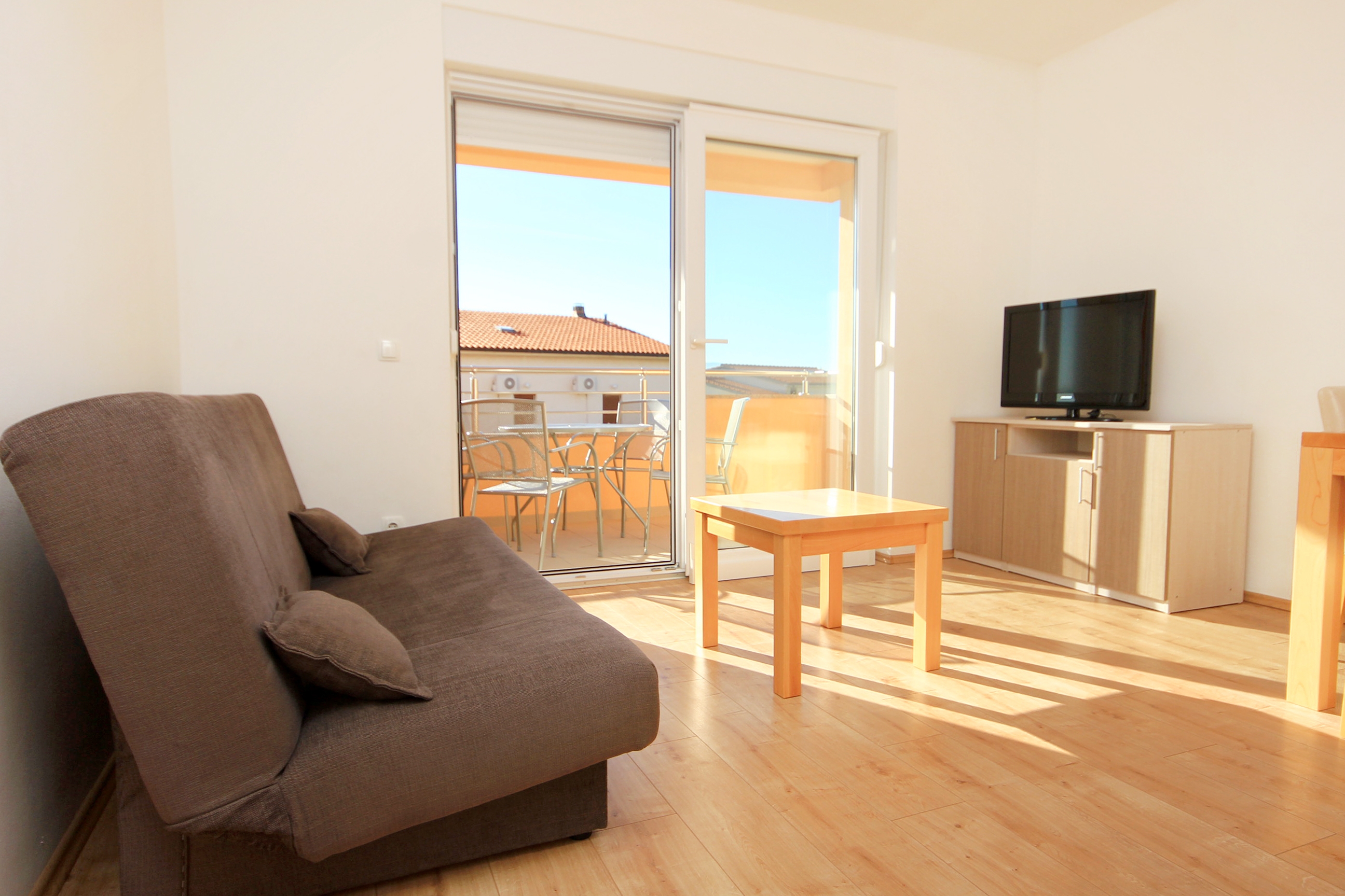 One bedroom apartment with terrace and sea view Duće, Omiš (A-9437-c) One bedroom apartment with terrace and sea view Duće, Omiš (A-9437-c)