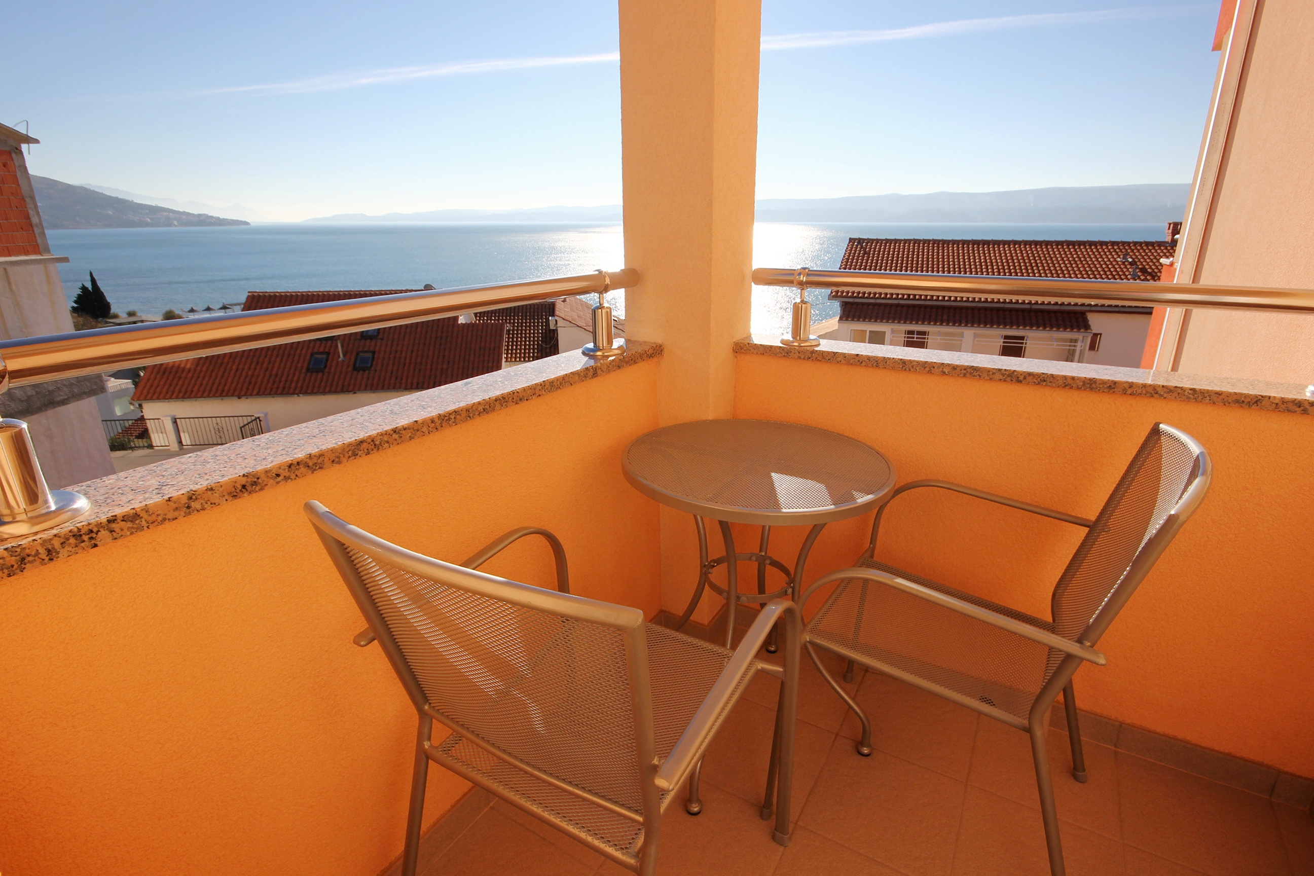 One bedroom apartment with balcony and sea view Duće, Omiš (A-9437-d) One bedroom apartment with balcony and sea view Duće, Omiš (A-9437-d)