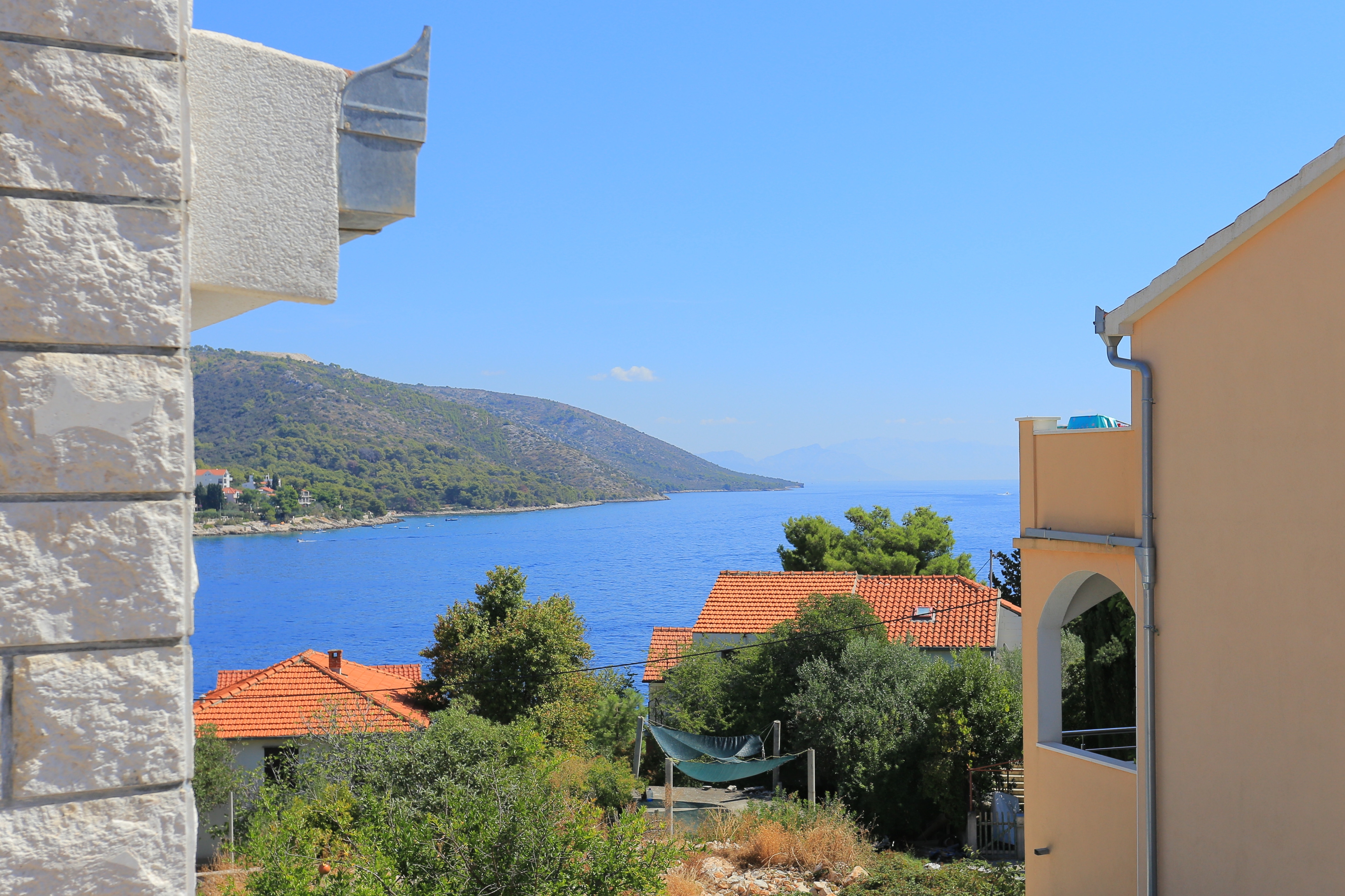 One bedroom apartment with terrace and sea view Bušinci, Čiovo  A-a