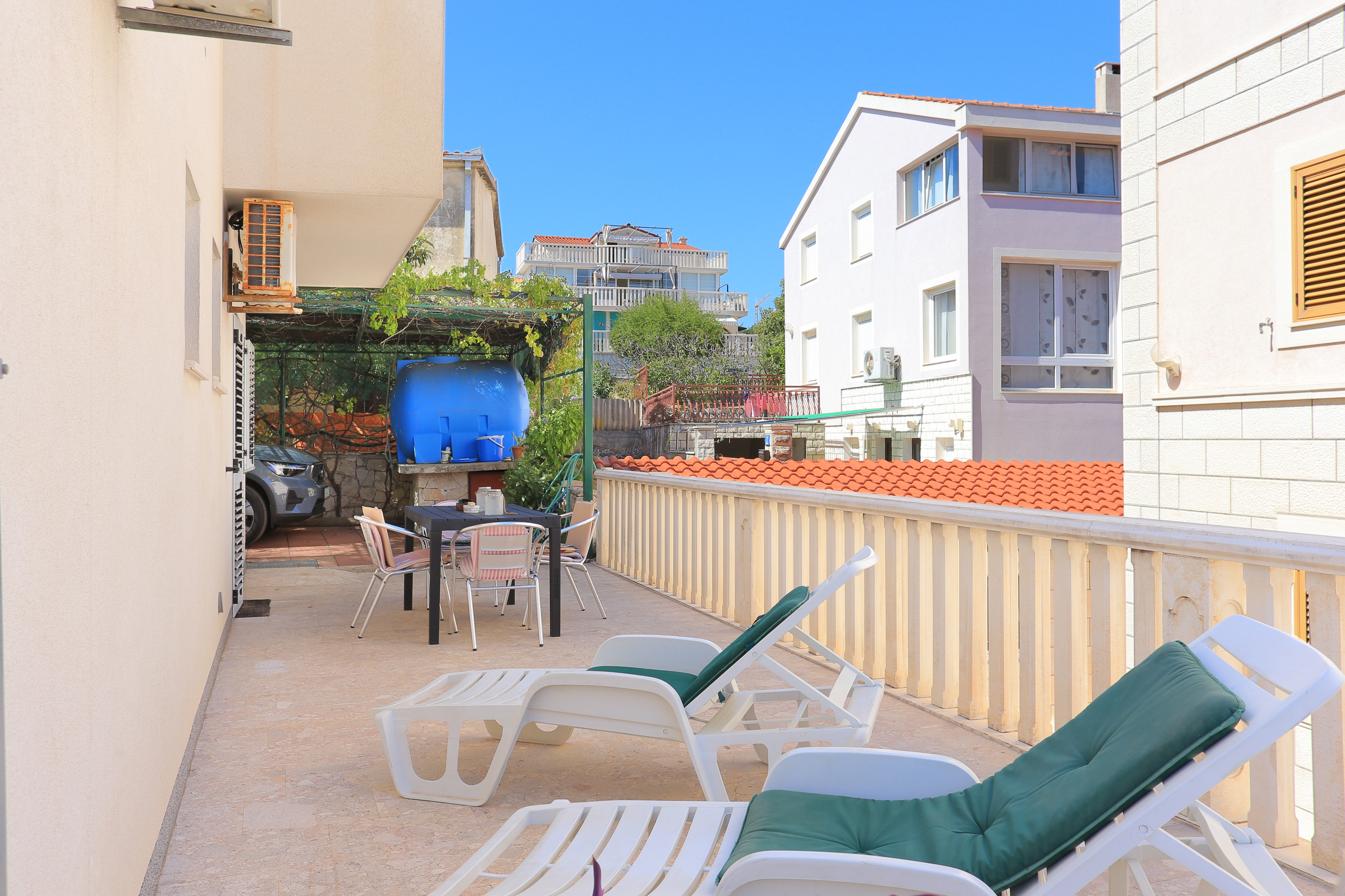 One bedroom apartment with terrace and sea view Bušinci, Čiovo (A-9450-b) One bedroom apartment with terrace and sea view Bušinci, Čiovo (A-9450-b)