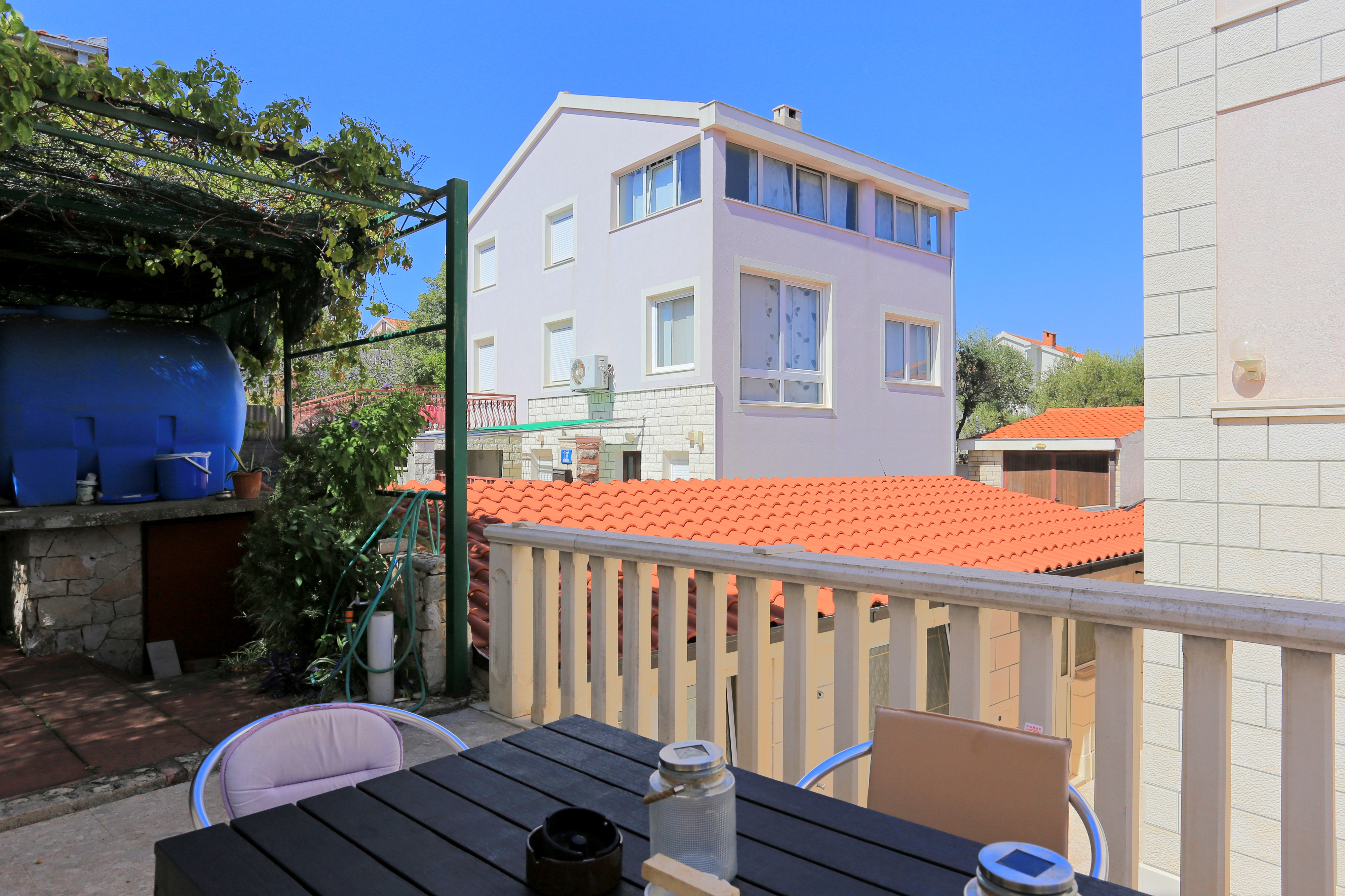 One bedroom apartment with terrace and sea view Bušinci, Čiovo  A-b