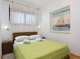 Slatine, Dormitorio 2 in the apartment, air condition available y WiFi.