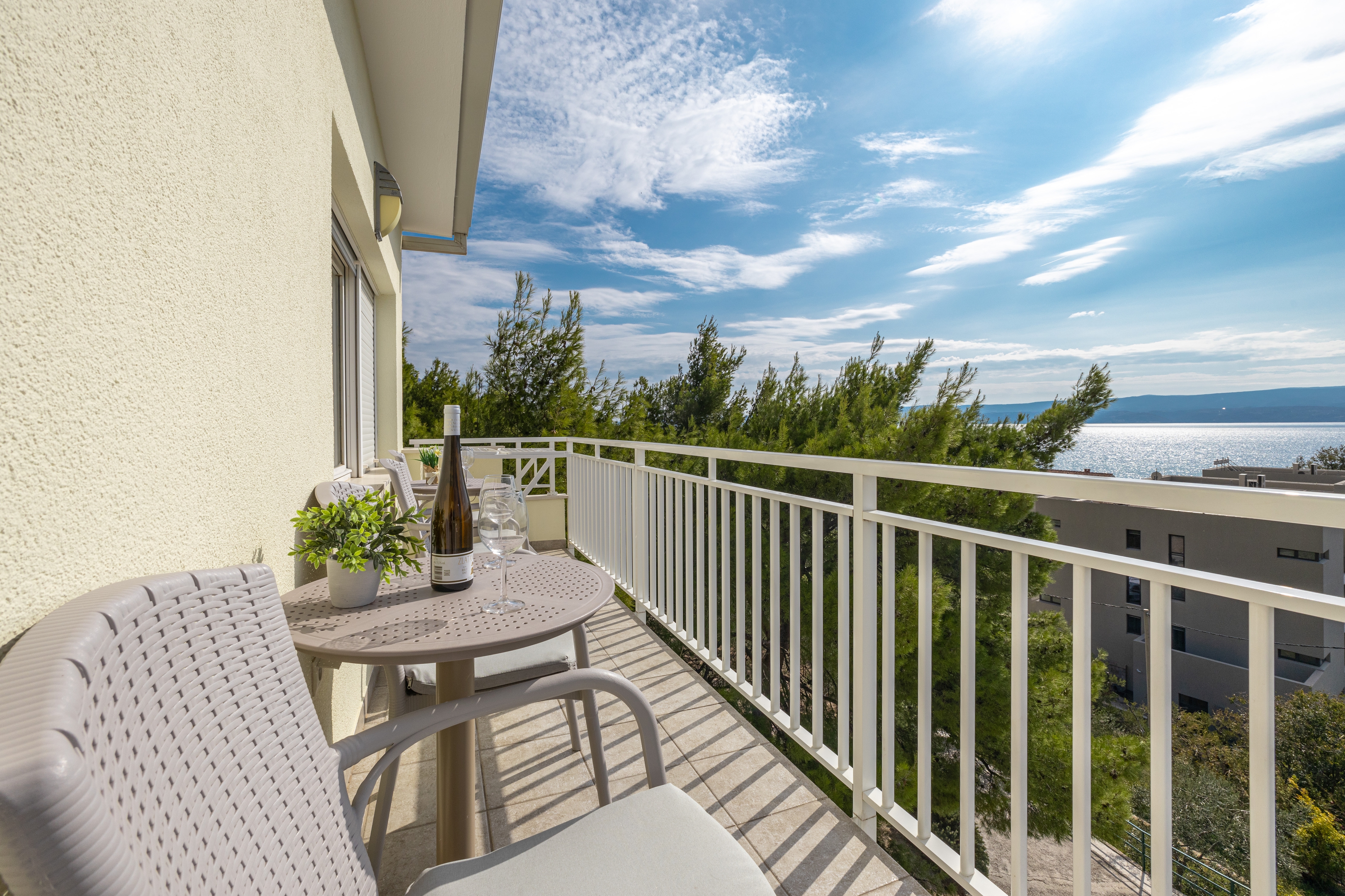 Three bedroom apartment with terrace and sea view Duće, Omiš  A-a