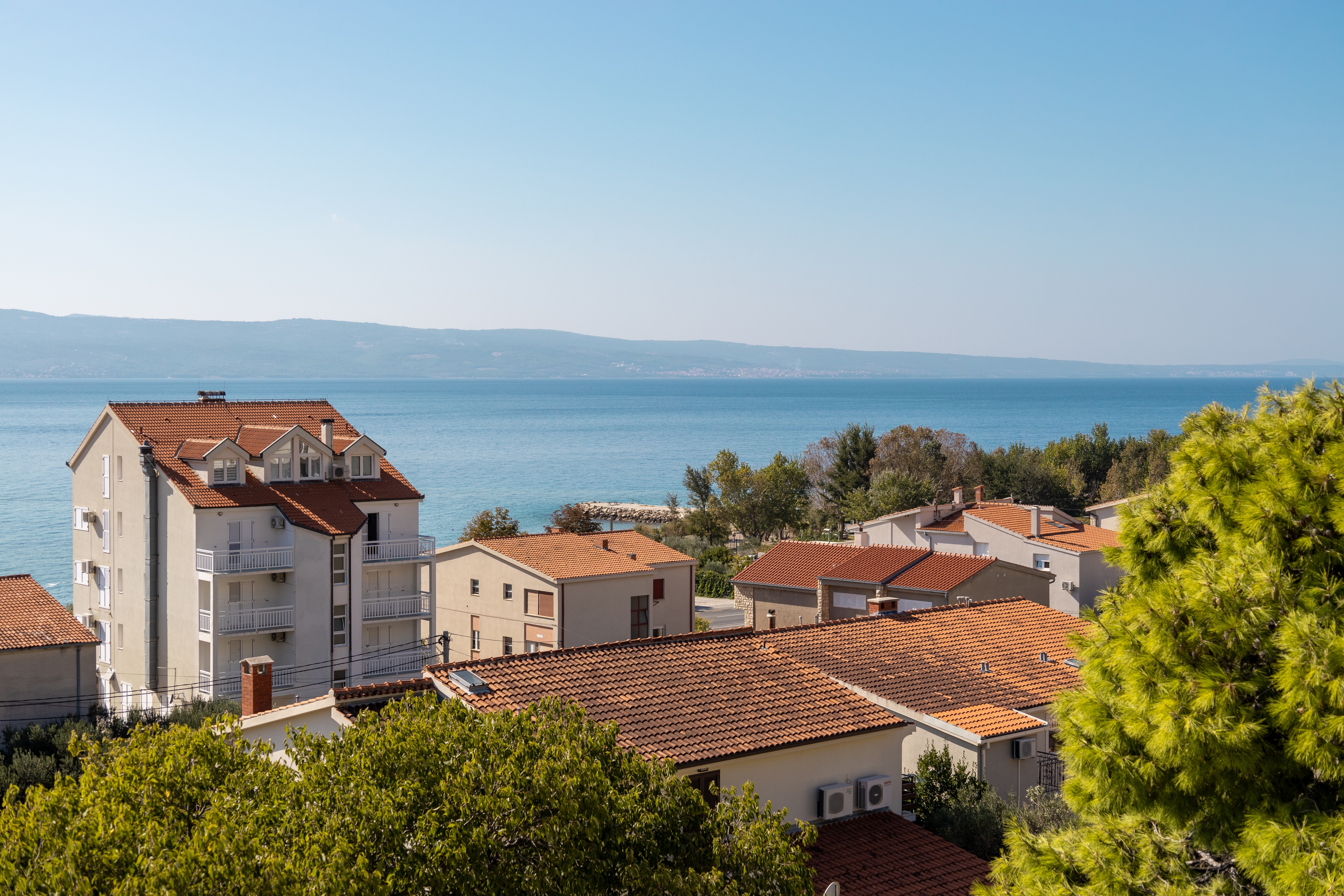 Three bedroom apartment with terrace and sea view Duće, Omiš  A-a