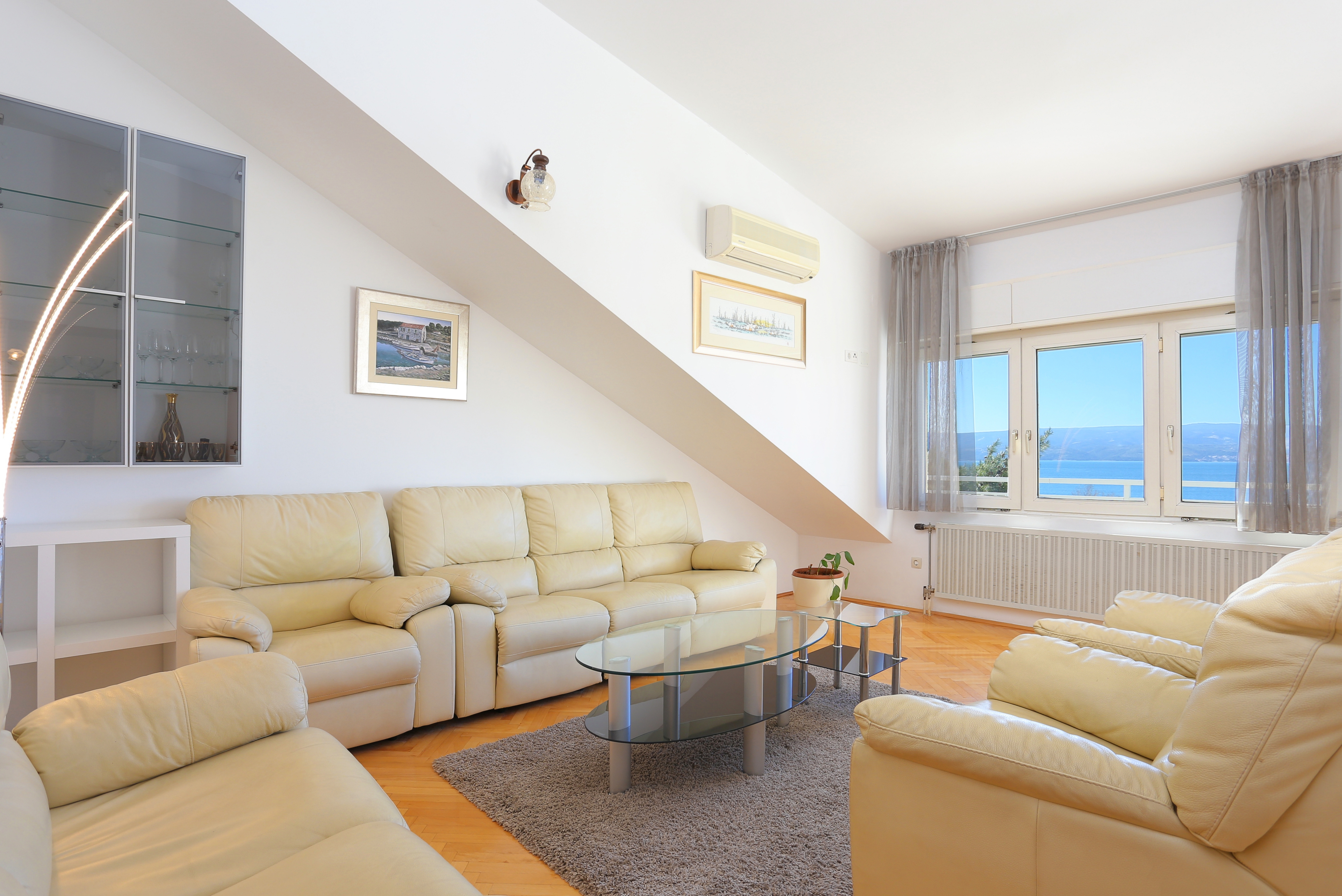 Three bedroom apartment with terrace and sea view Duće, Omiš (A-946-a) Three bedroom apartment with terrace and sea view Duće, Omiš (A-946-a)