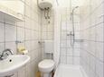 Bathroom Duće, Bathroom in the studio-apartment, WiFi.