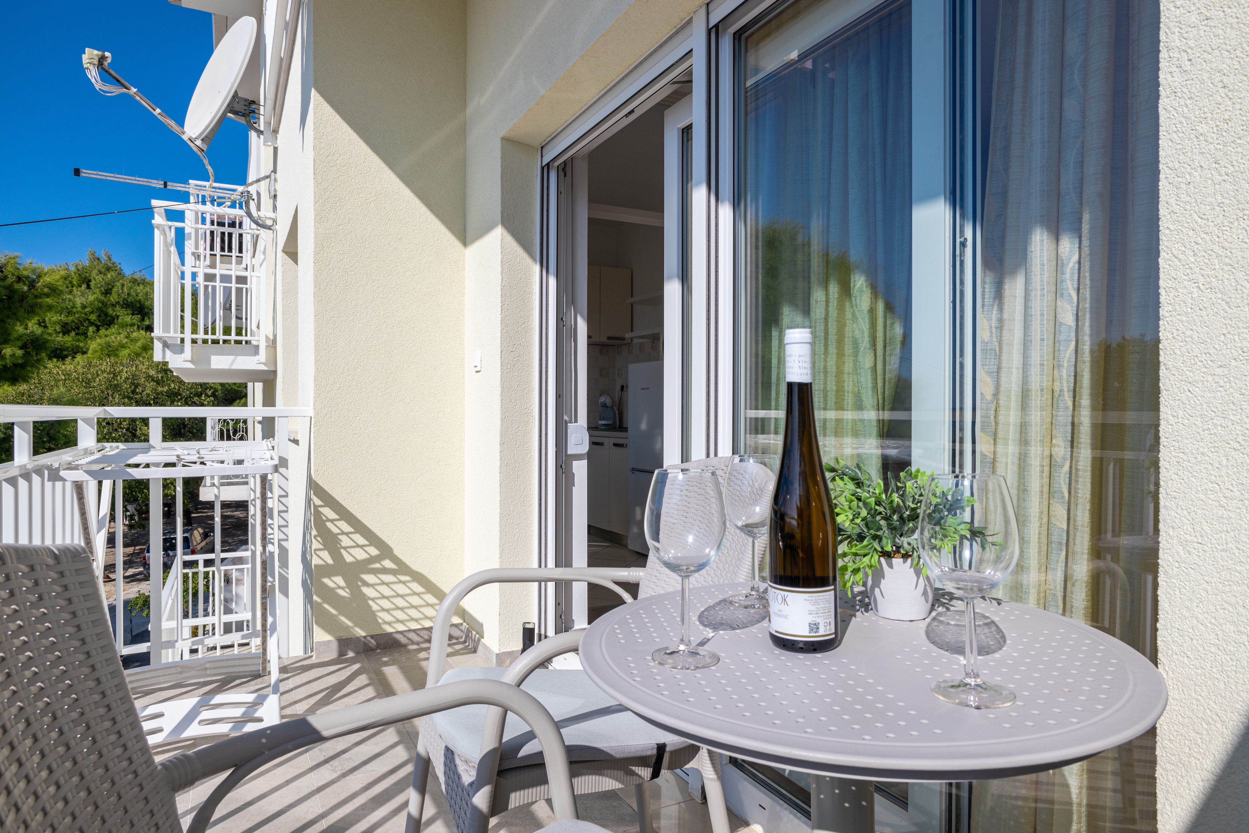 Studio flat with balcony and sea view Duće, Omiš (AS-946-d) Studio flat with balcony and sea view Duće, Omiš (AS-946-d)