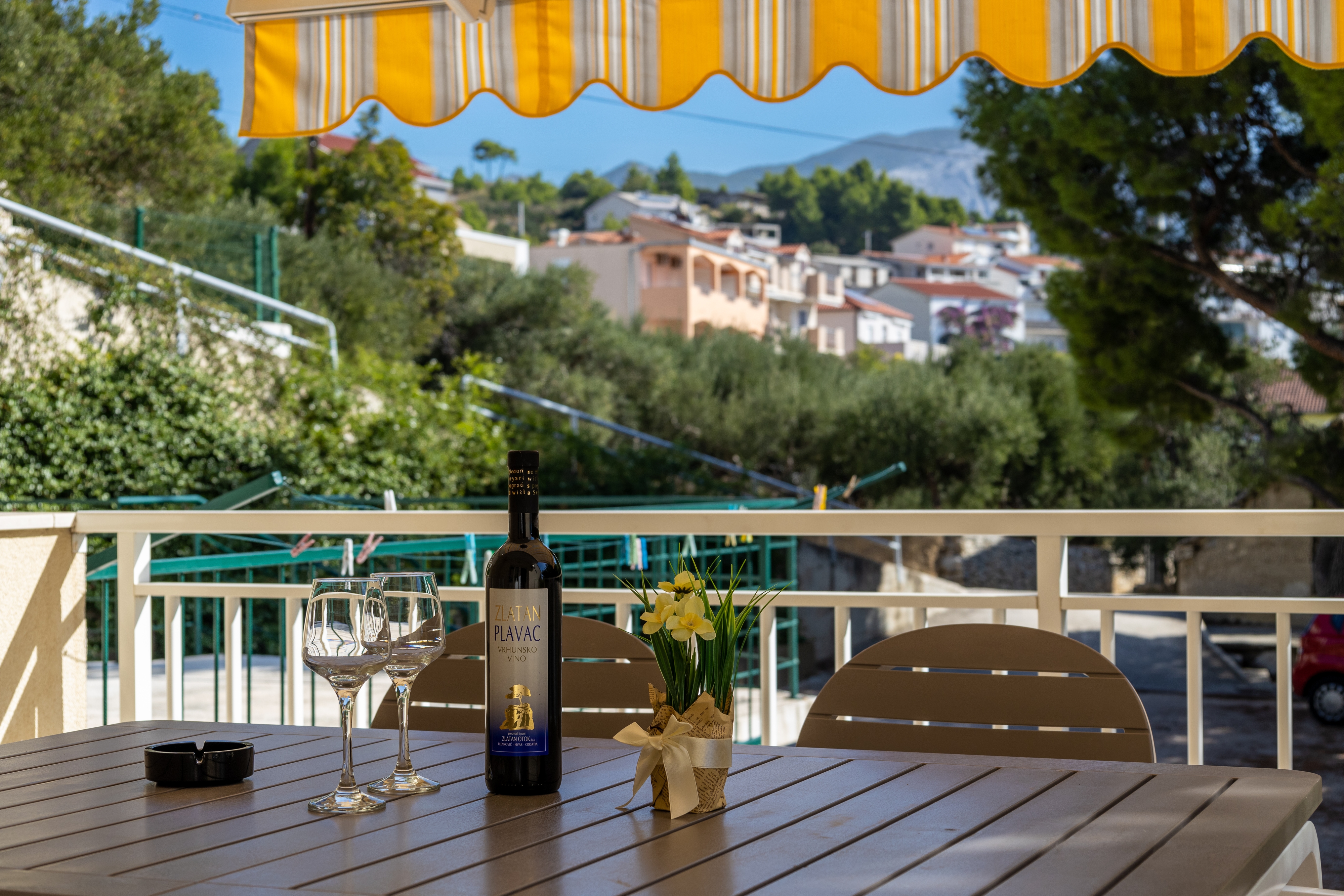 Studio flat with terrace and sea view Duće, Omiš  AS-f