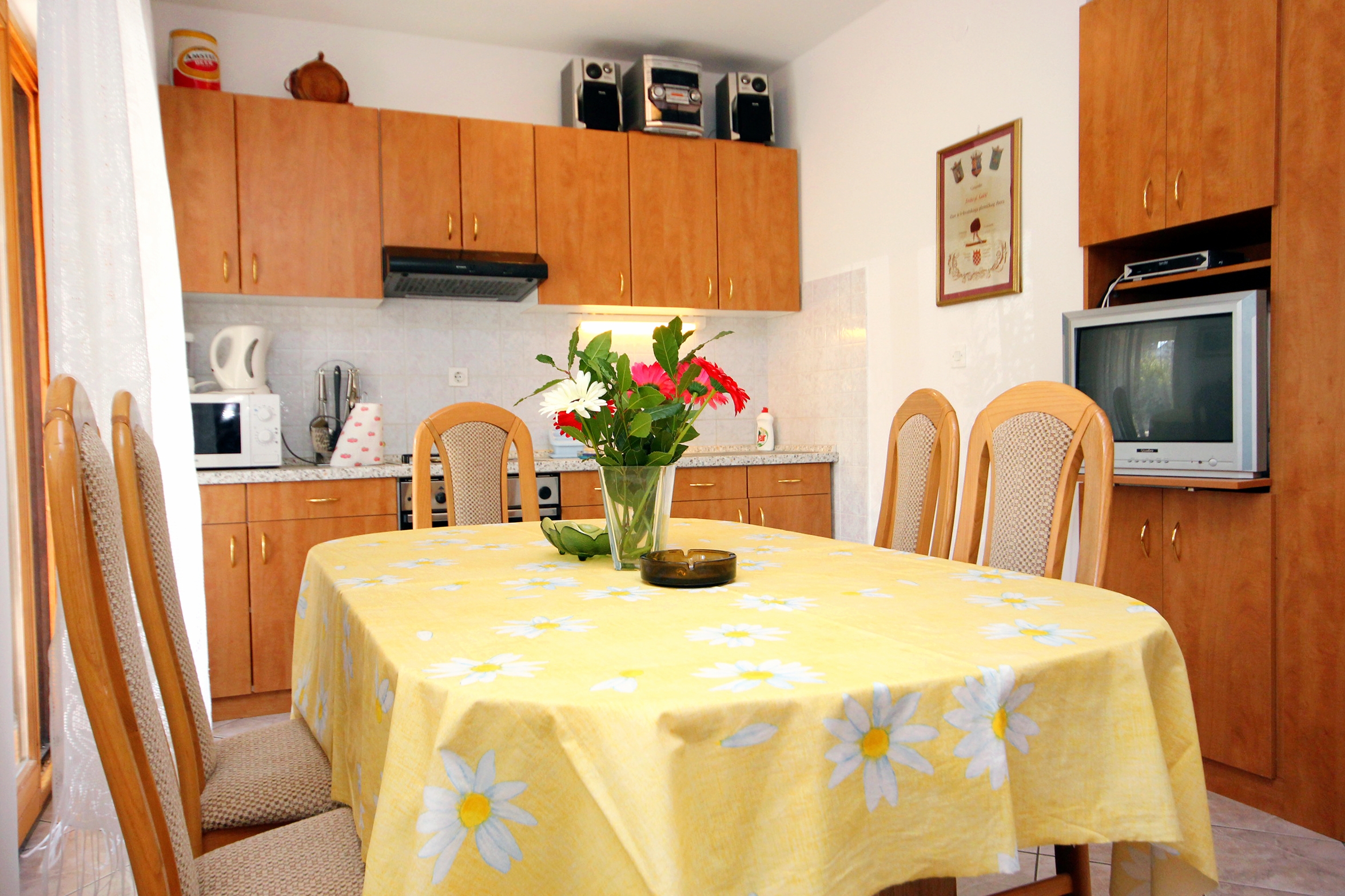 Two bedroom apartment near beach Sevid, Trogir (A-9468-a) Two bedroom apartment near beach Sevid, Trogir (A-9468-a)