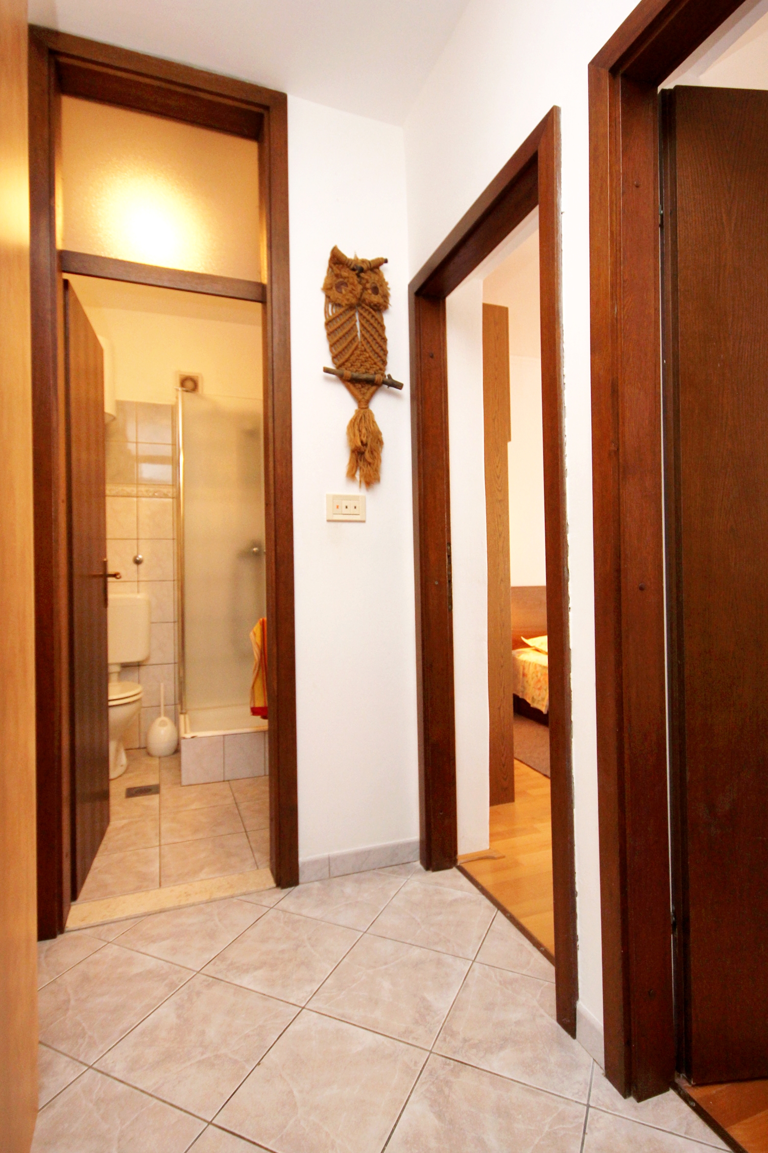 Two bedroom apartment near beach Sevid, Trogir  A-a