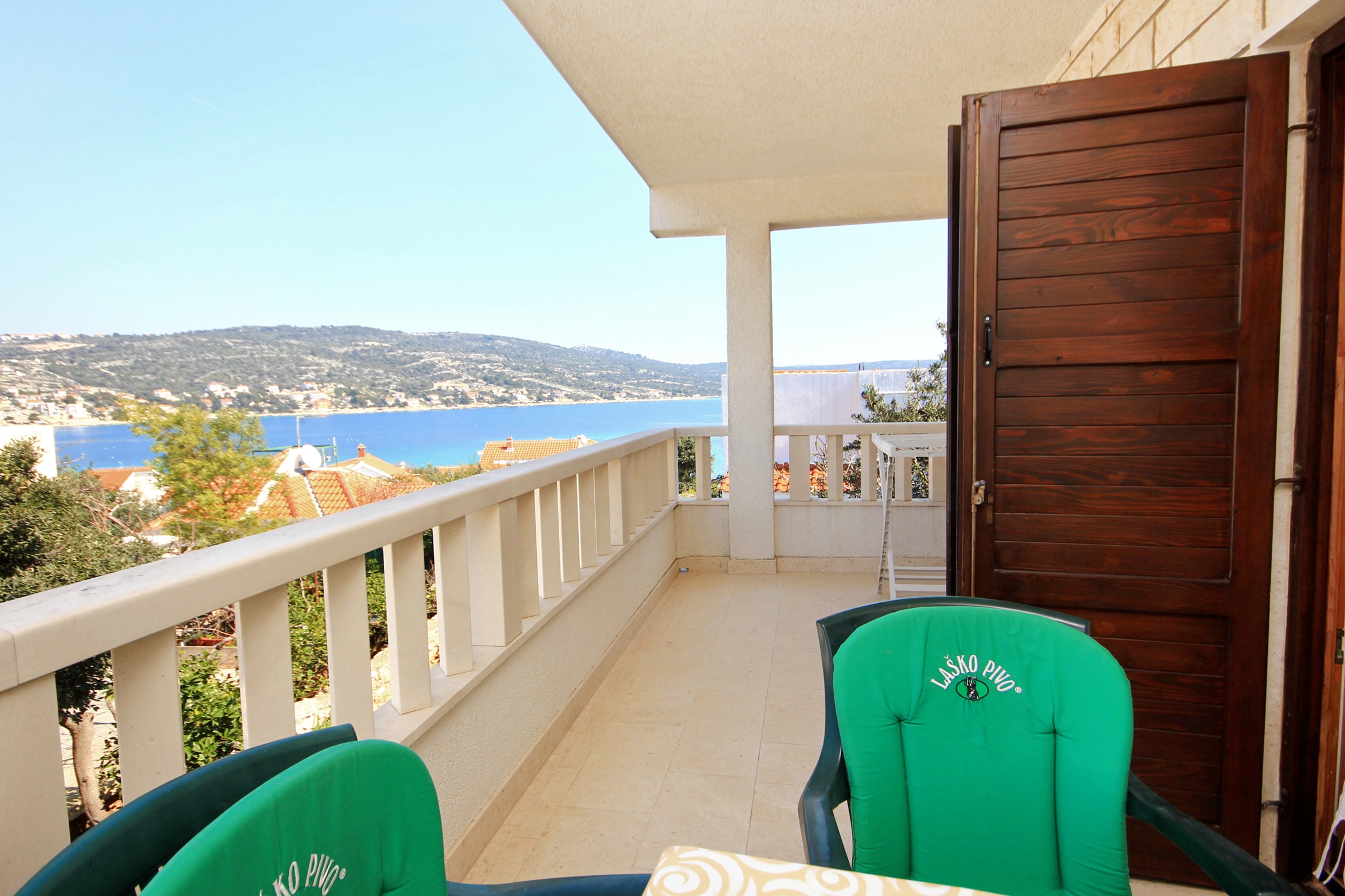 Two bedroom apartment near beach Sevid, Trogir  A-a