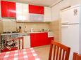 Sevid, Kitchen in the apartment, air condition available and WiFi.