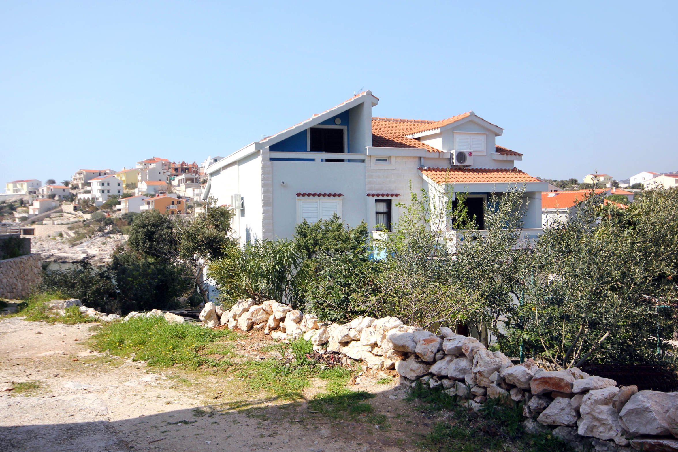 Two bedroom apartment near beach Sevid, Trogir  A-b