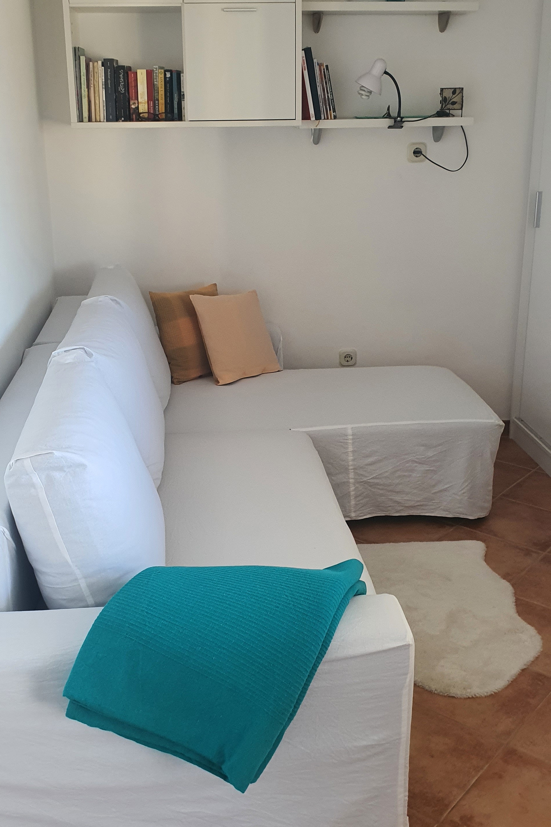 One bedroom apartment with terrace and sea view Okrug Gornji (Čiovo) (A-9469-a) One bedroom apartment with terrace and sea view Okrug Gornji (Čiovo) (A-9469-a)